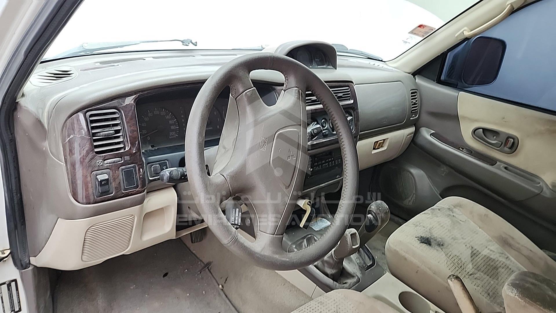 2008 MITSUBISHI NATIVA VIN: JMY0RK9608J738888