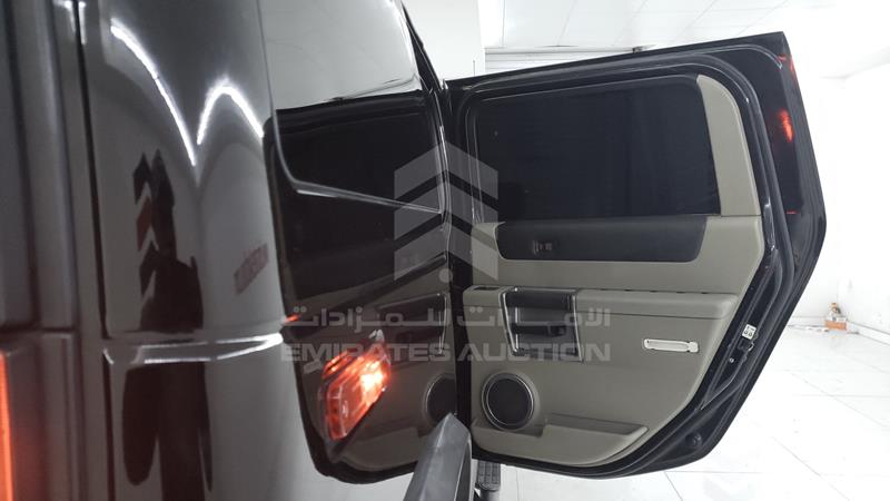 5GRGN23U74H103352 Auction: EmiratesAuction Lot: 404918 5GRGN23U74H103352 Hummer H2 2004 BLACK Photo 26