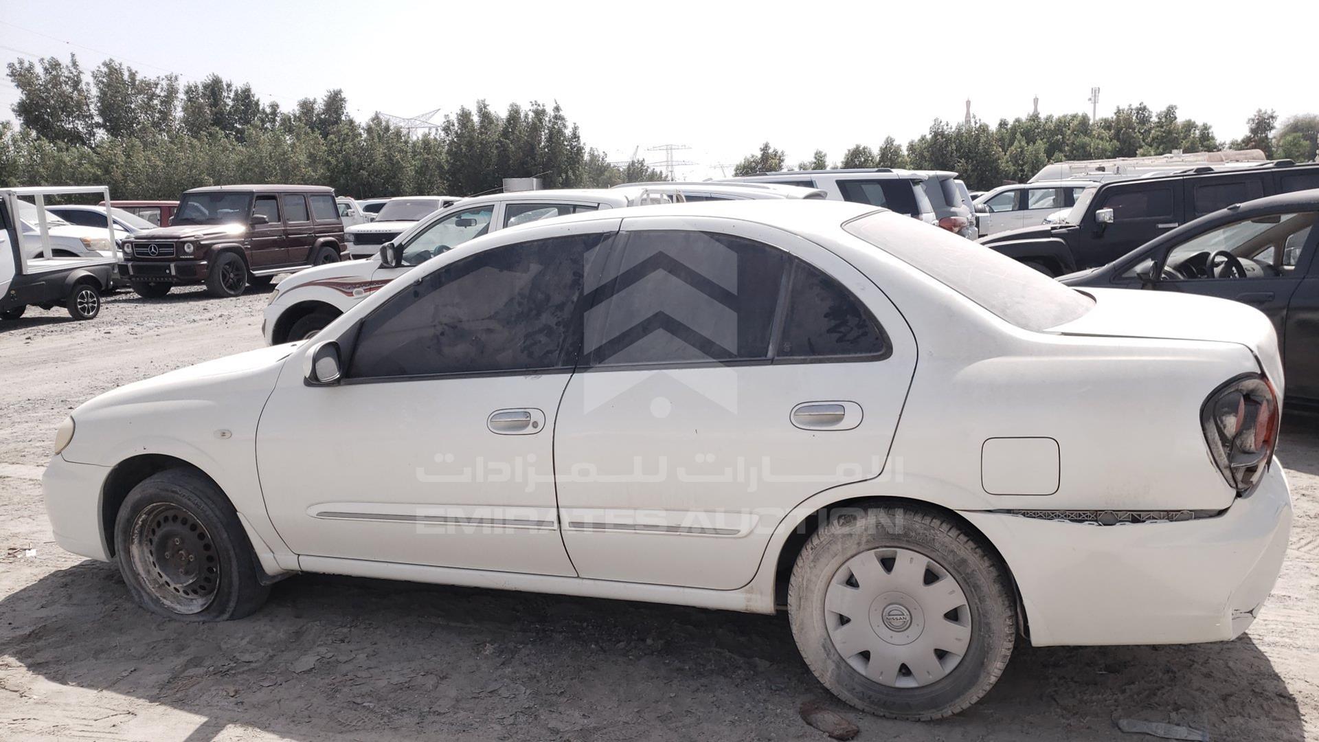 2011 NISSAN SUNNY SCRAP VIN: JN1FN61CXBW207232
