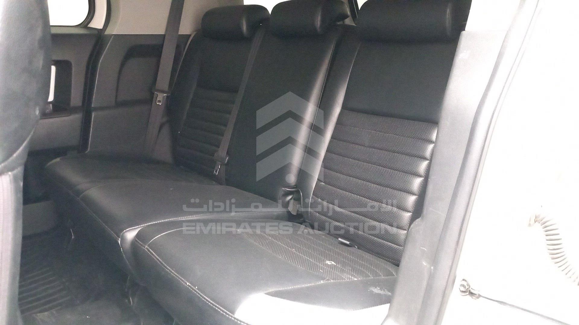 2009 TOYOTA FJ CRUISER VIN: JTEBU11F29K059425