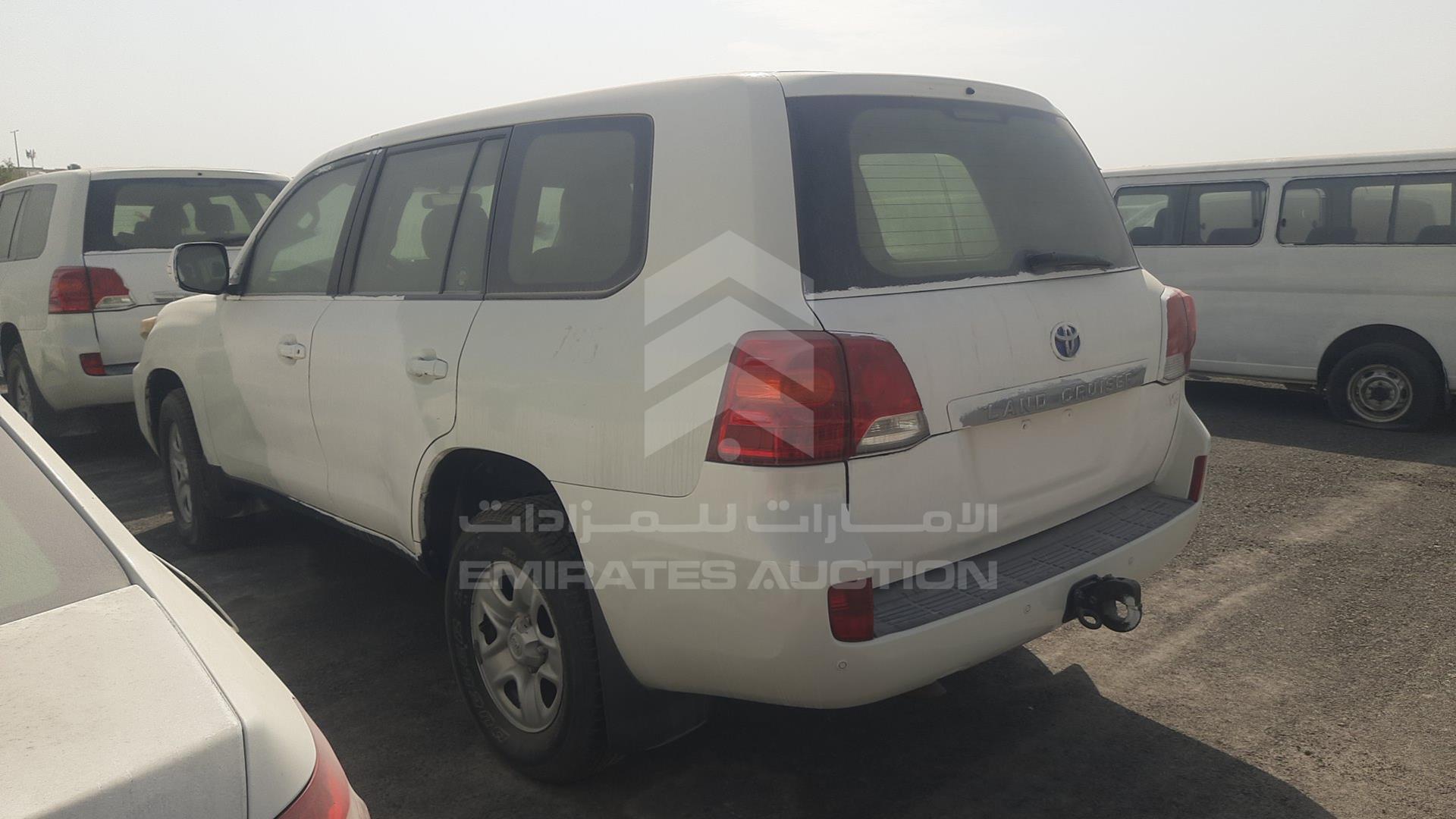 2013 TOYOTA LAND CRUISER VIN: JTMDU09J0D5065800