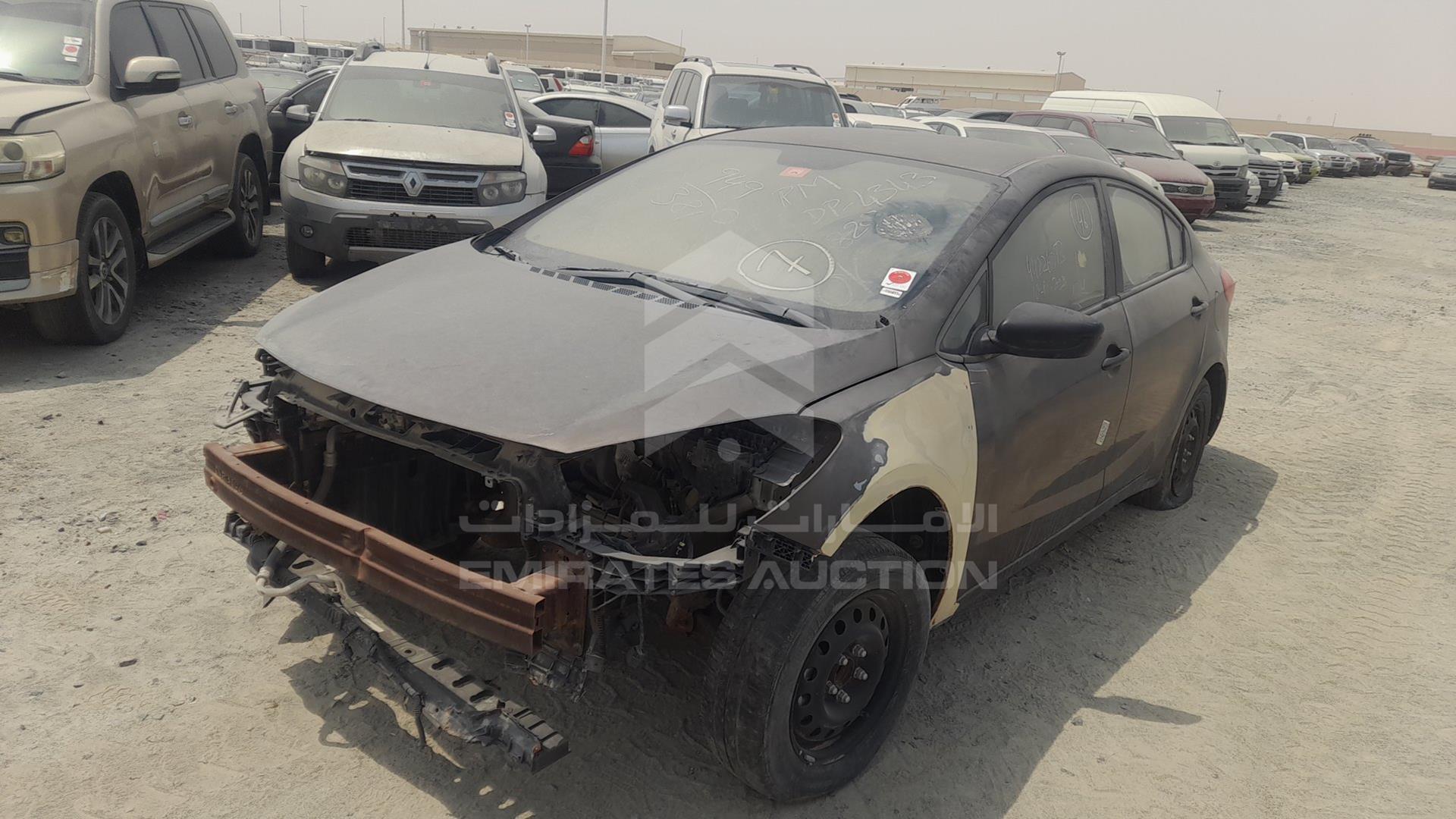 2015 KIA CERATO VIN: KNAFJ4113F5891562