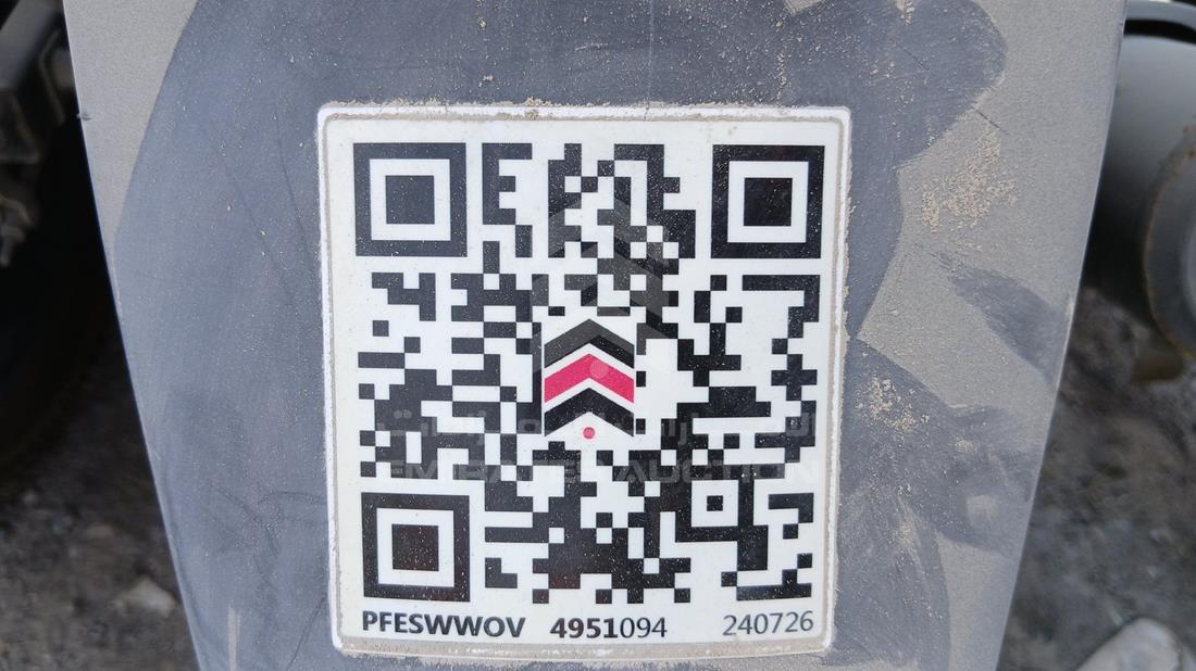 5 Motorbikes — General — Photo 13