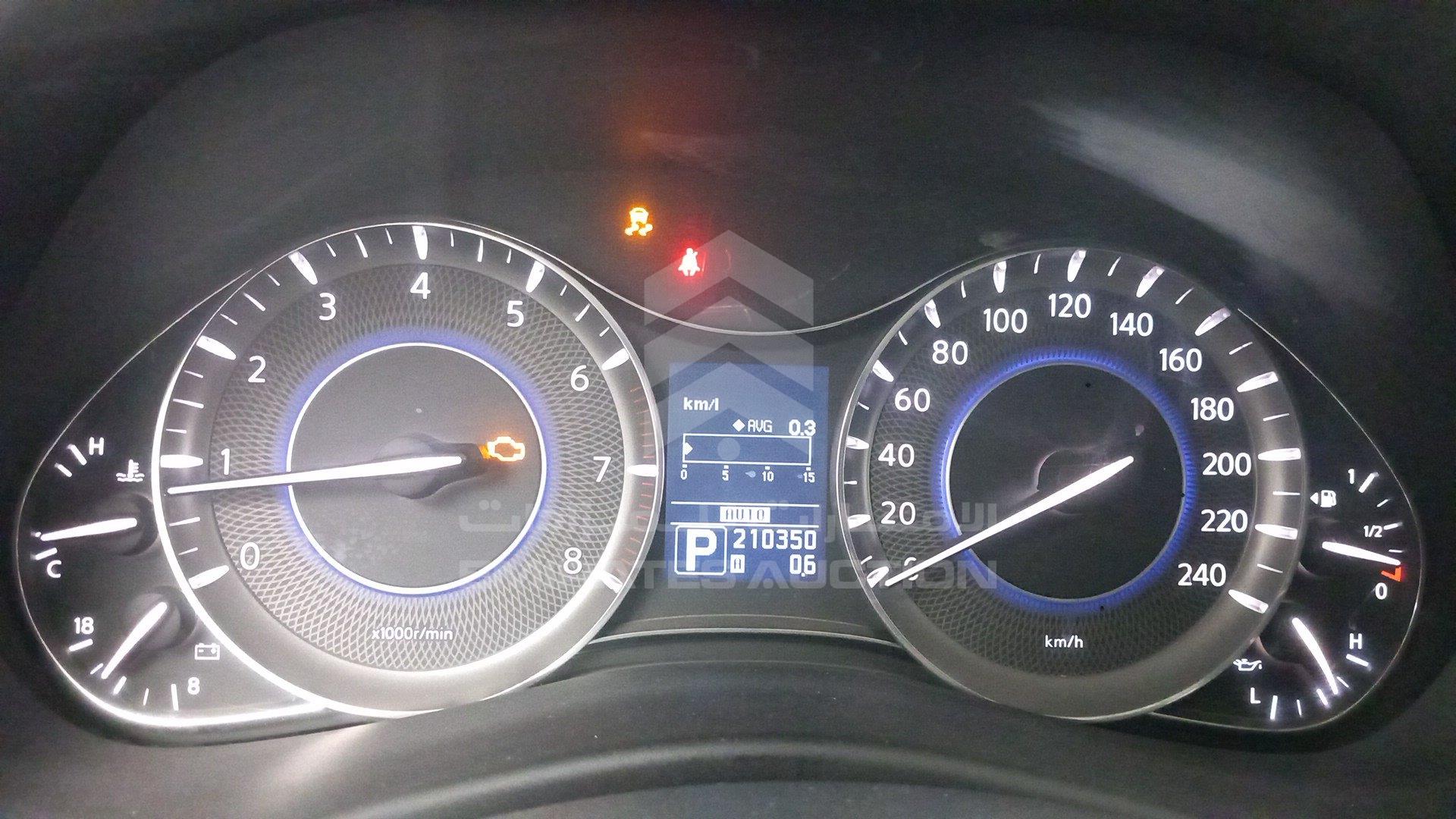 JNRAZ25Y2B9000763 - 2011 Infiniti QX56 - #496801