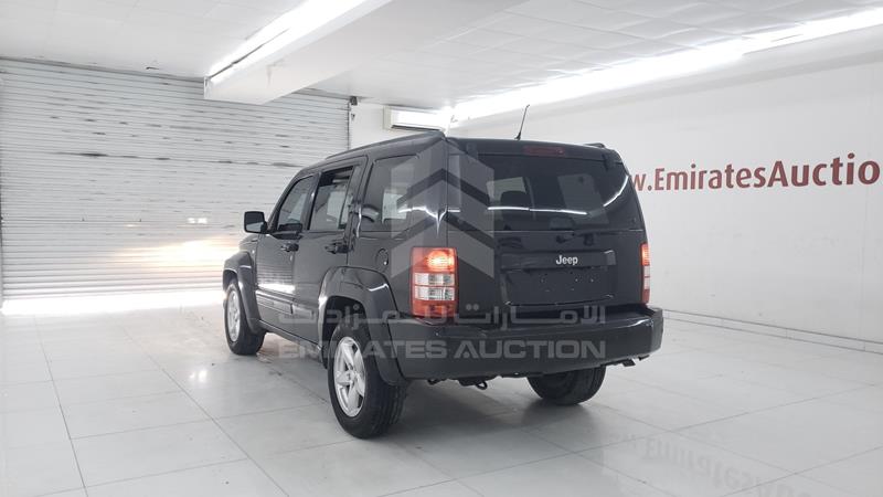 1J4PN2GKXAW148555 Auction: EmiratesAuction Lot: 406545 1J4PN2GKXAW148555 Jeep Cherokee 2010 BLACK Photo 7