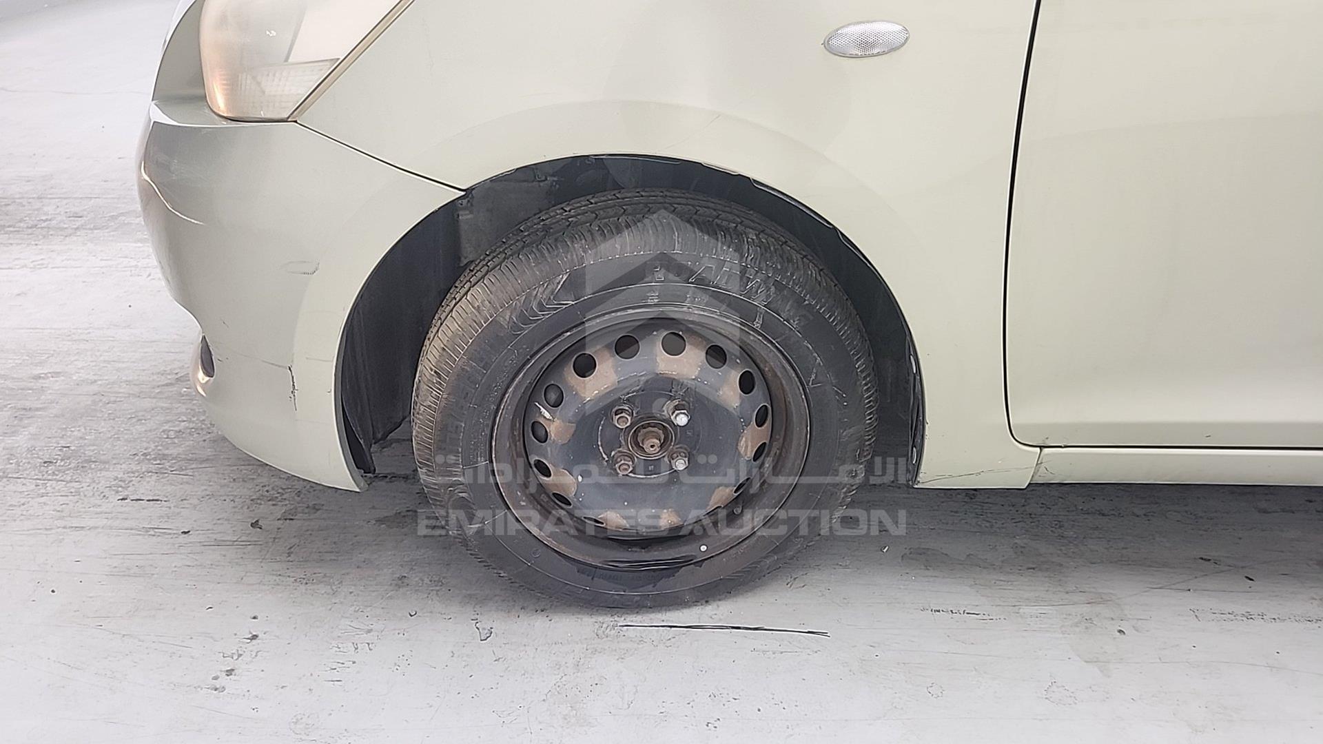 2008 TOYOTA YARIS VIN: JTDBW923681100533
