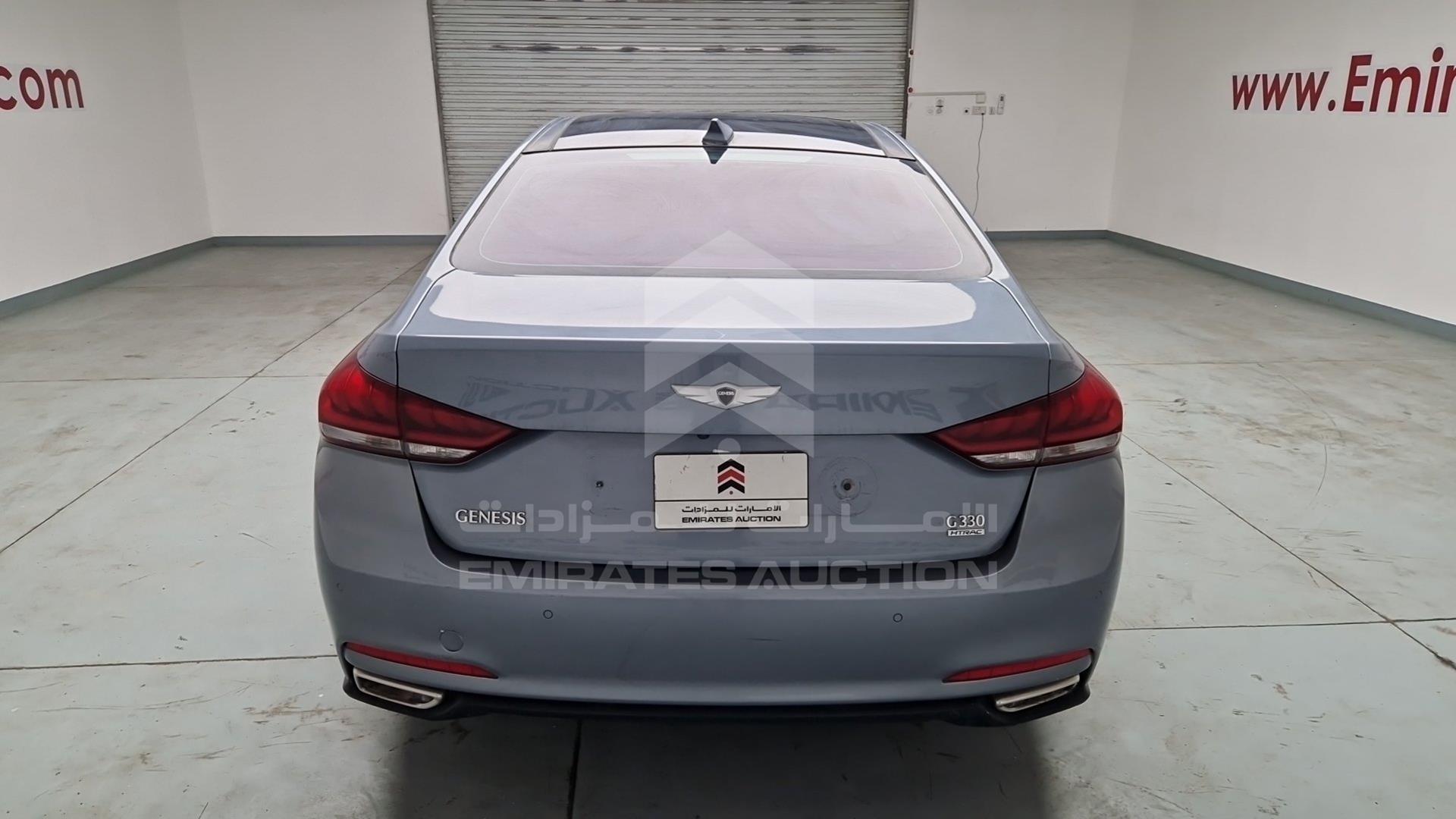 2016 HYUNDAI GENESIS VIN: KMHGM41DDGU126104
