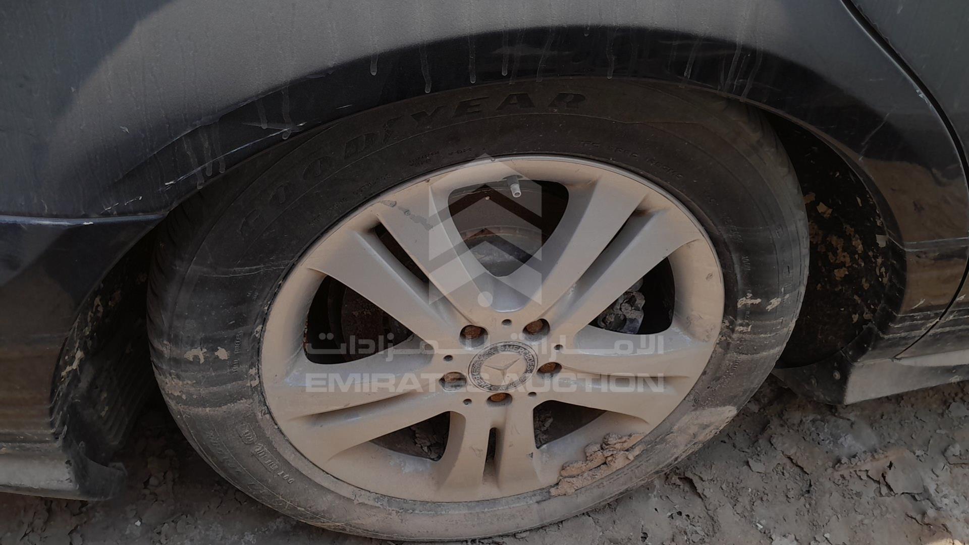 0 MERCEDES R 280 VIN: WDCCB54E79A094275