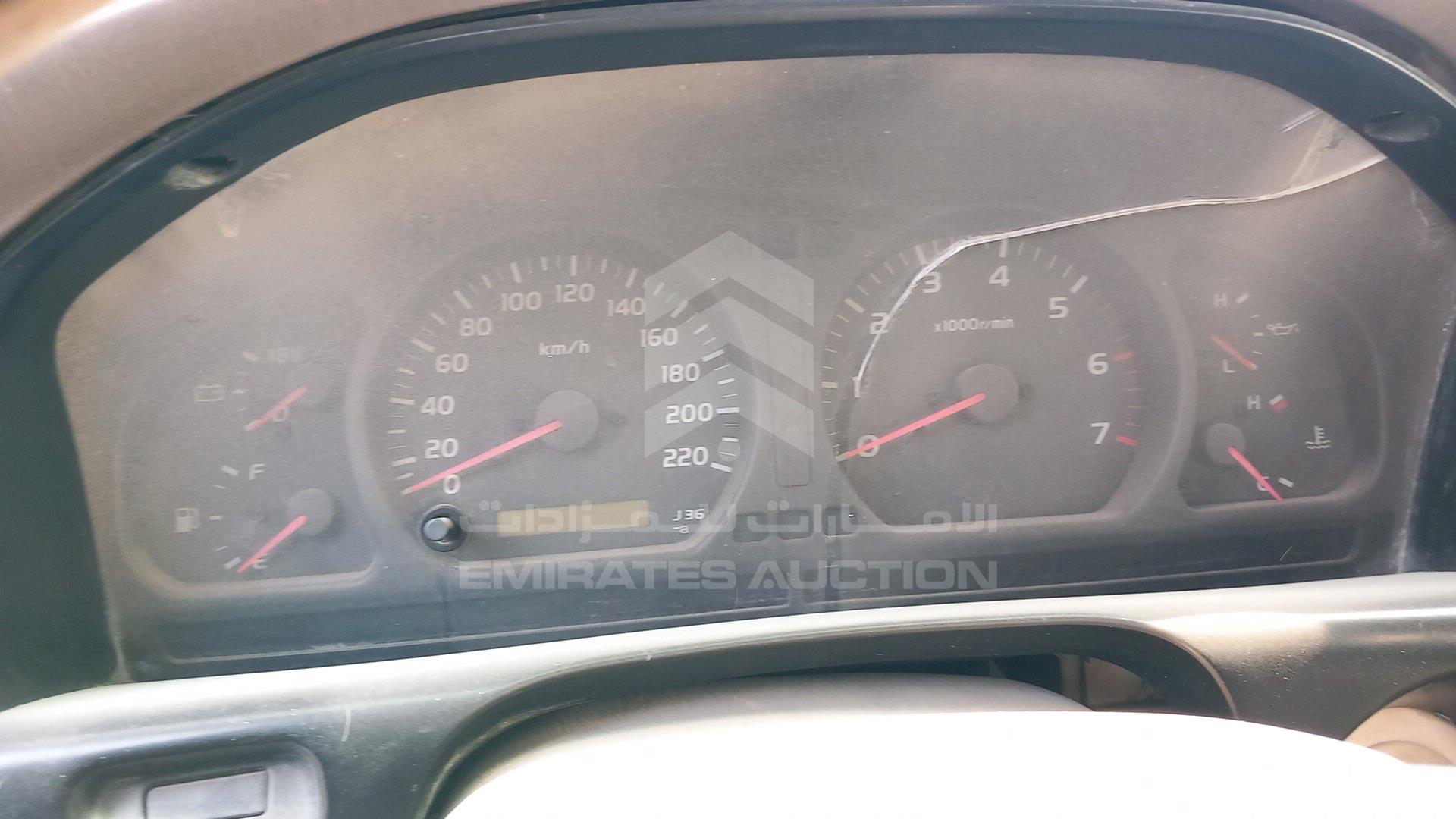 2001 TOYOTA LAND CRUISER VIN: JTEHJ09JX15016752