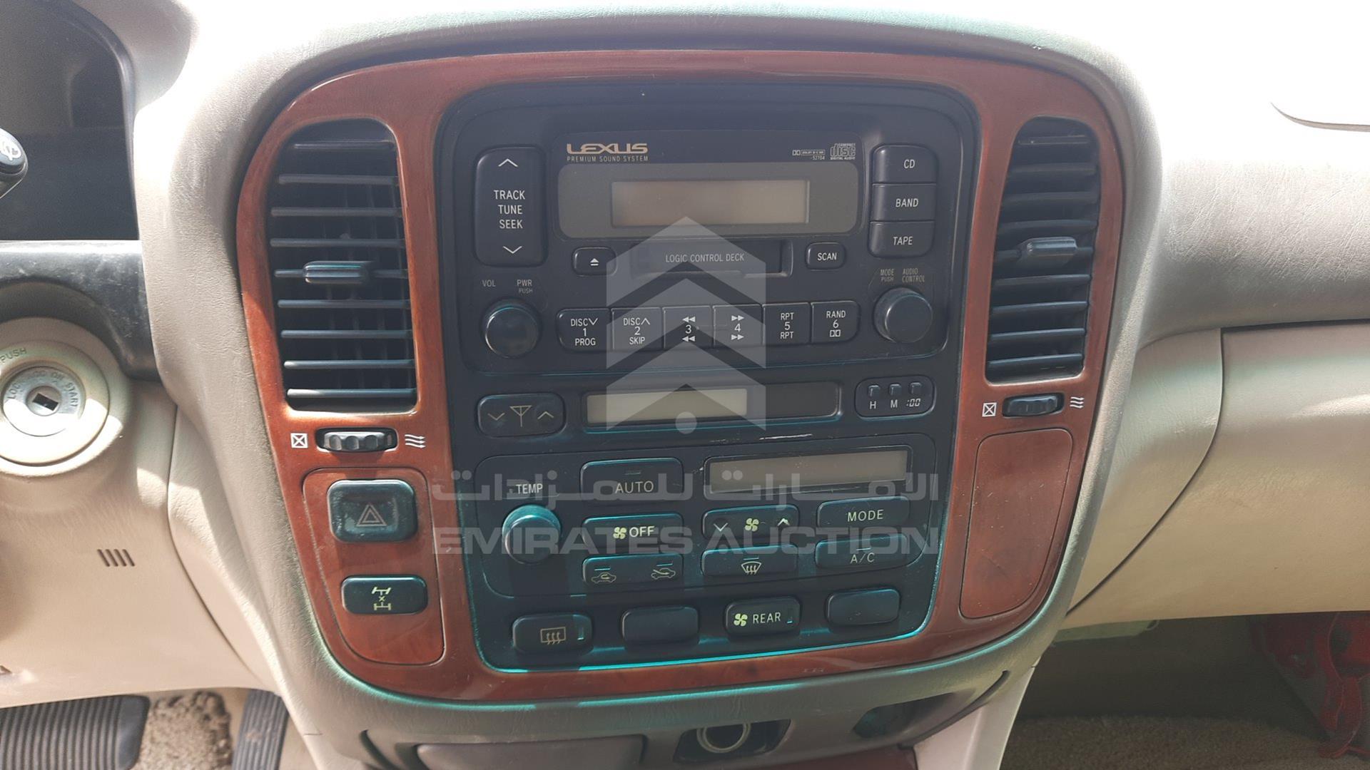 2000 LEXUS LX 470 VIN: JT6HT00W4Y0113337