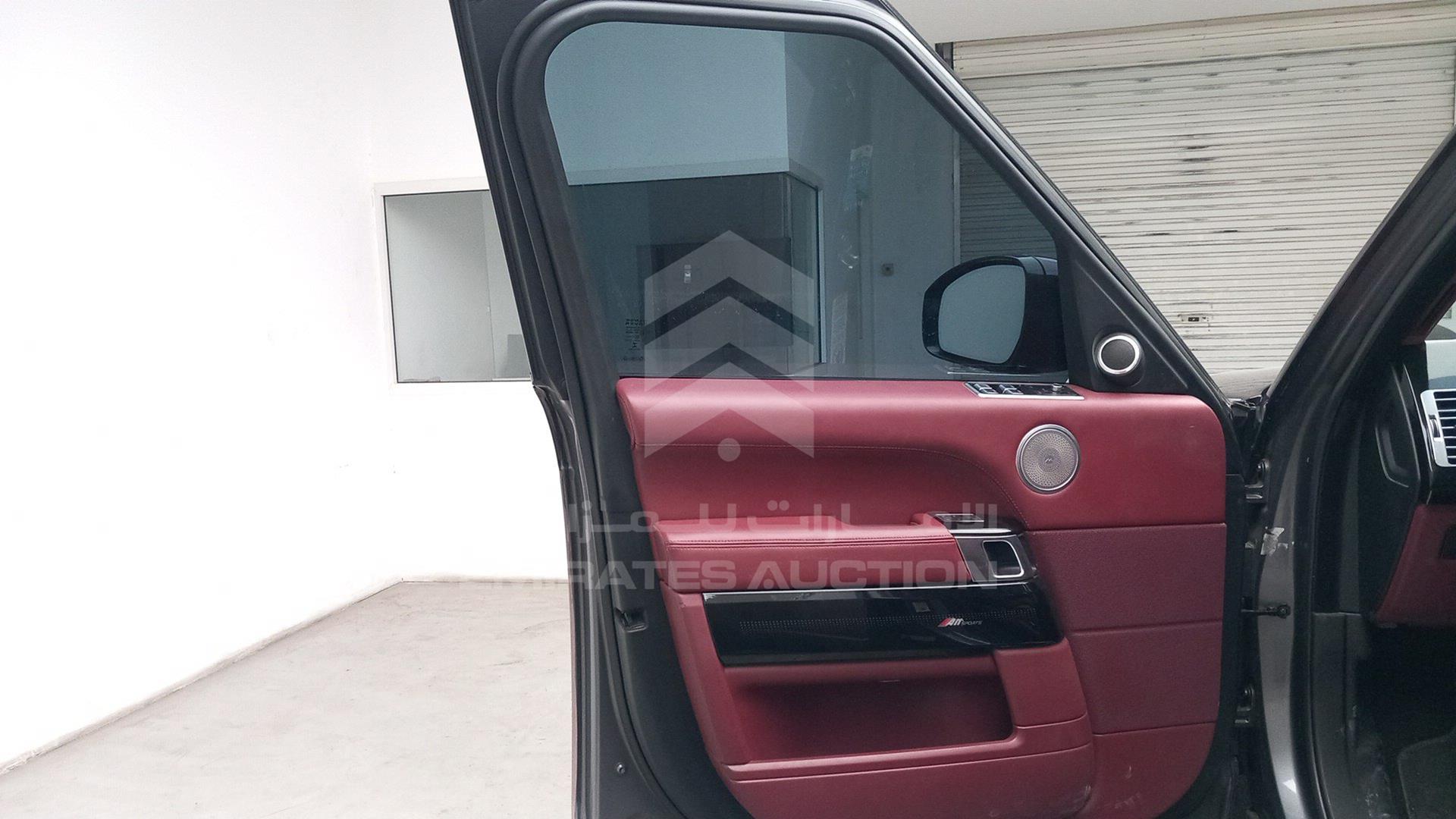 2015 RANGE ROVER VOGUE VIN: SALGS2TF7FA241568