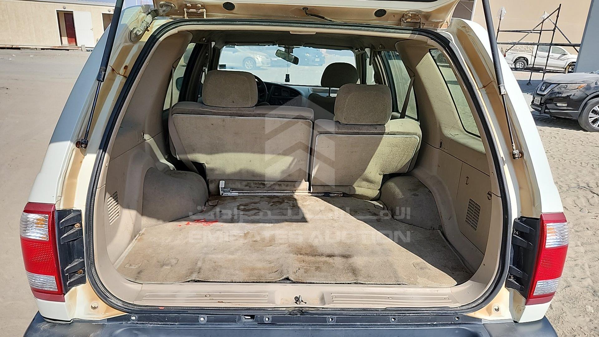 2002 NISSAN PATHFINDER VIN: JN8AR05Y22W523968