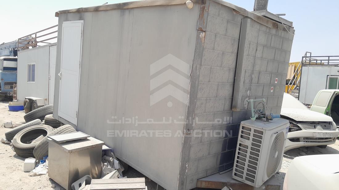 Trailer Food Truck — Front Right Angle — Photo 9