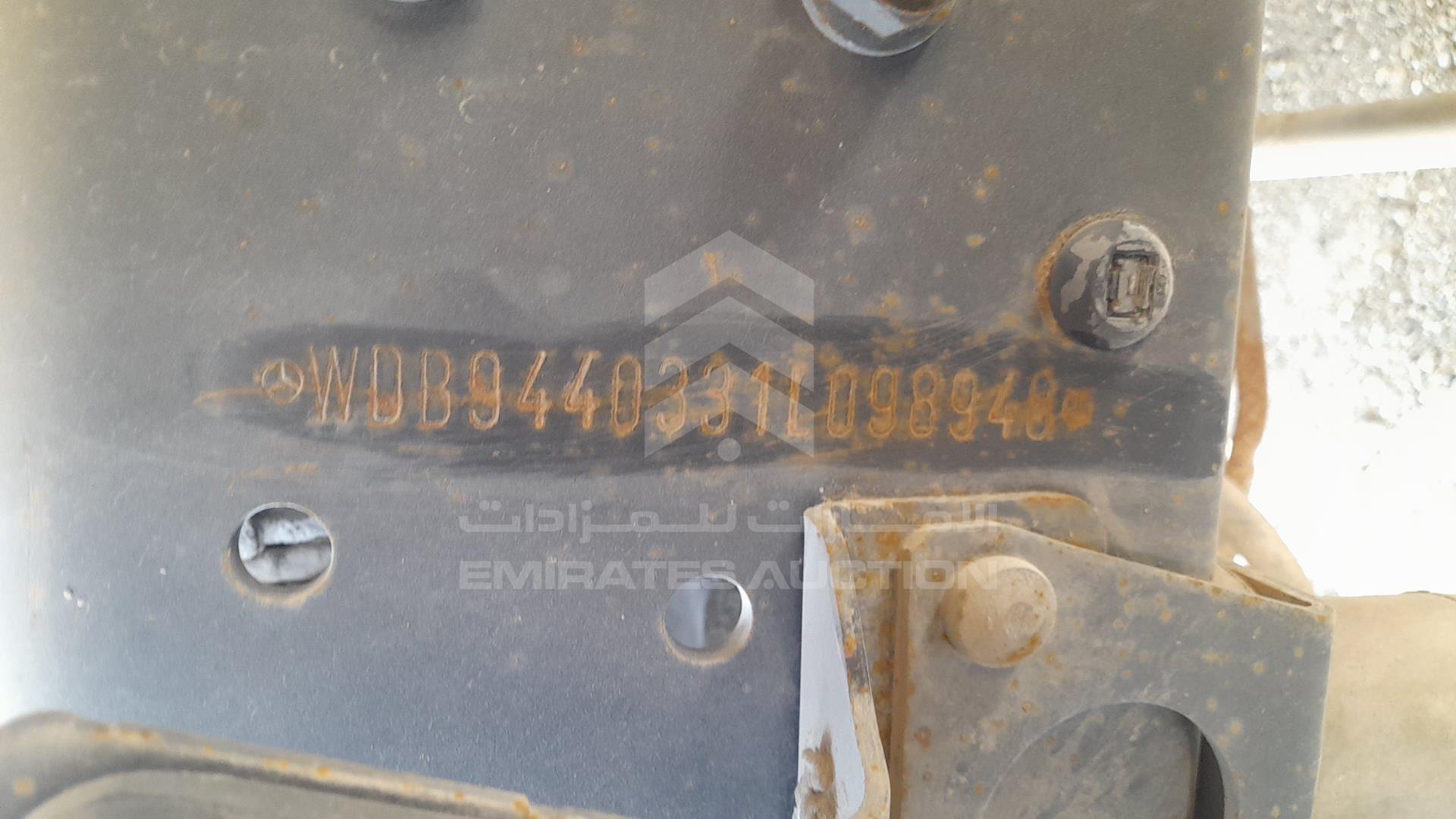 0 MERCEDES 1840 VIN: WDB9440331L098948