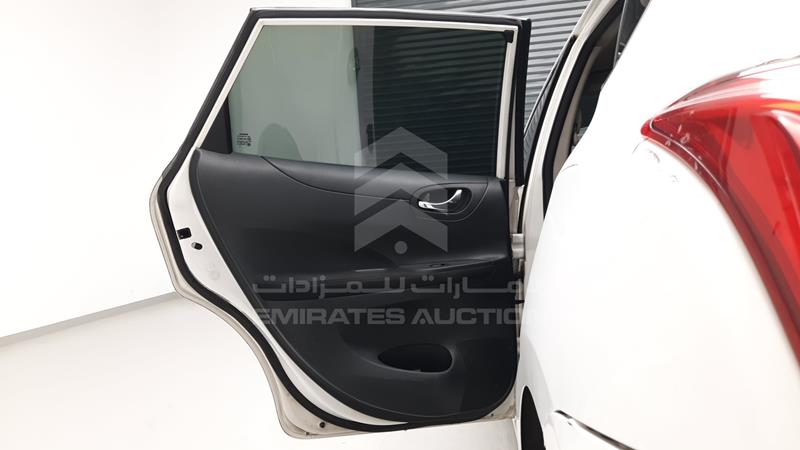 MNTBC2C93F6005567 Auction: EmiratesAuction Lot: 412005 MNTBC2C93F6005567 Nissan Tiida 2015 WHITE Photo 23