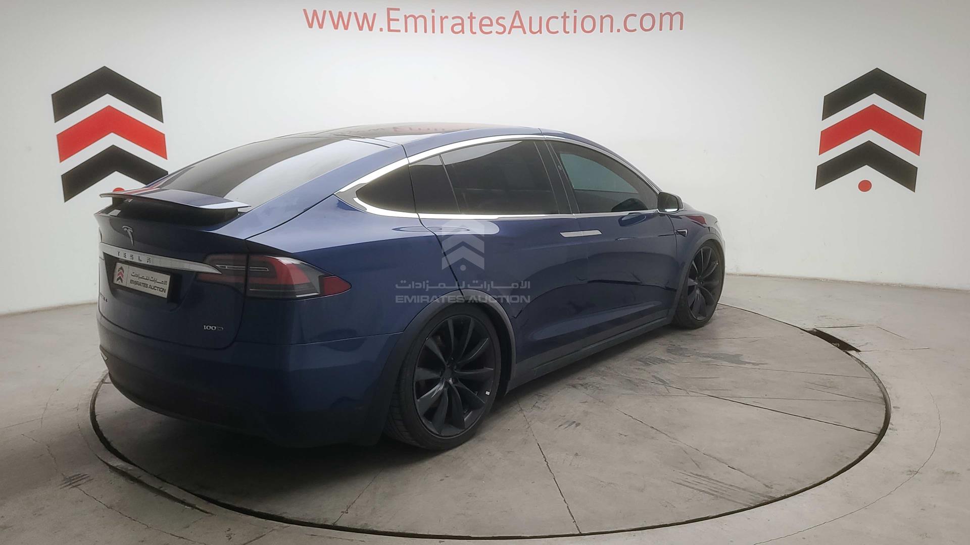 2017 TESLA MODEL X VIN: 5YJXCCE2XHF048989