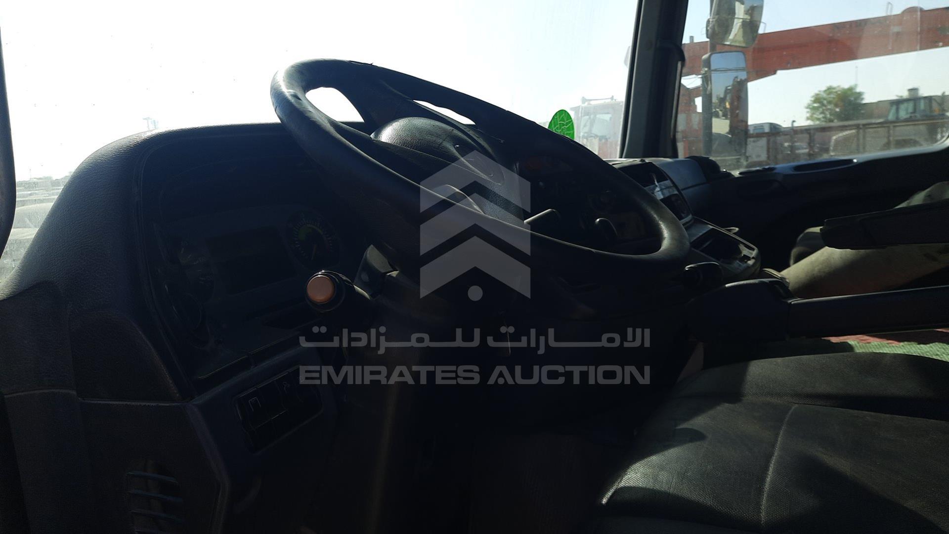 2008 MERCEDES ACTROS VIN: WDAKHCAA98L280329