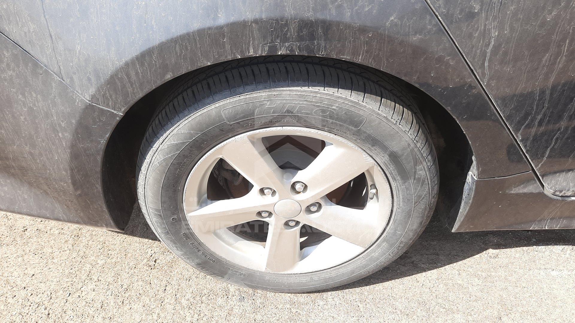 2015 KIA OPTIMA VIN: KNAGM4A78F5600005