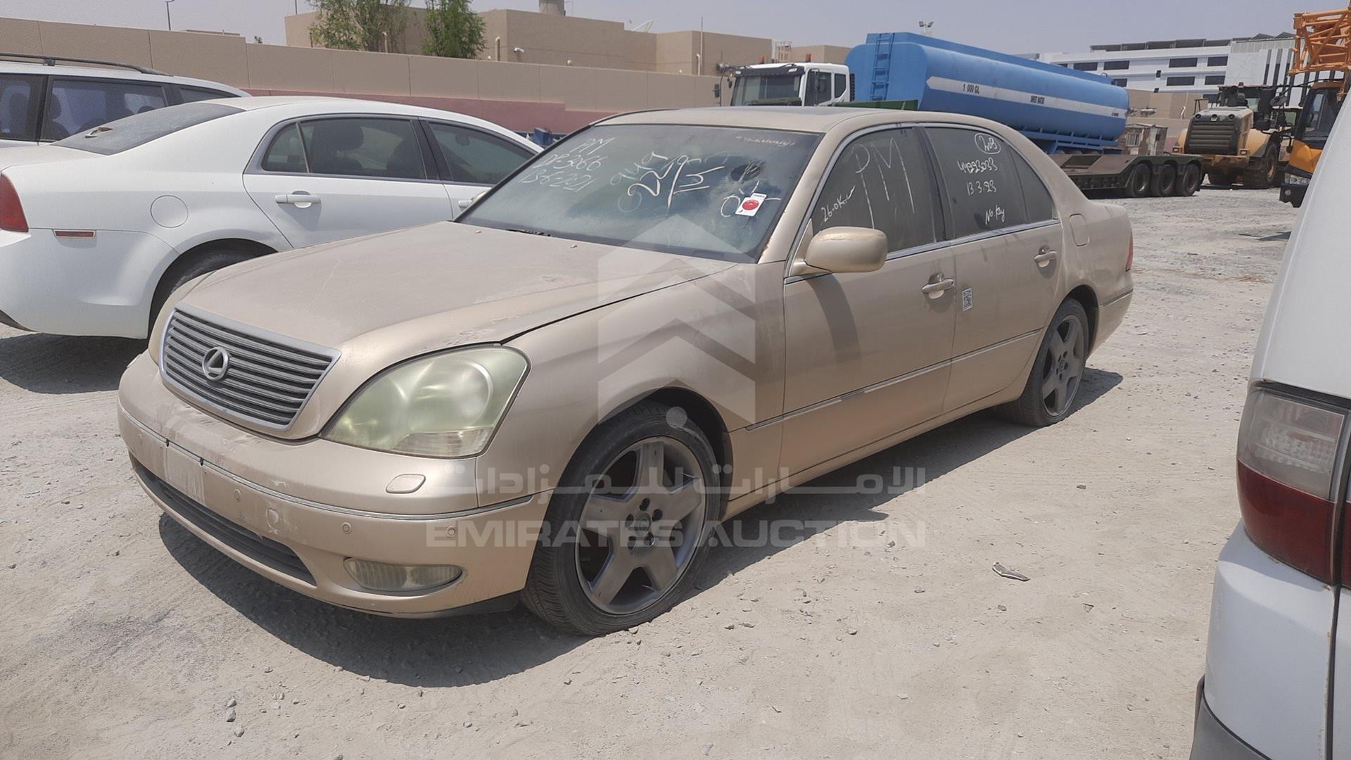 2001 LEXUS LS 430 VIN: JTHBN30F210008908