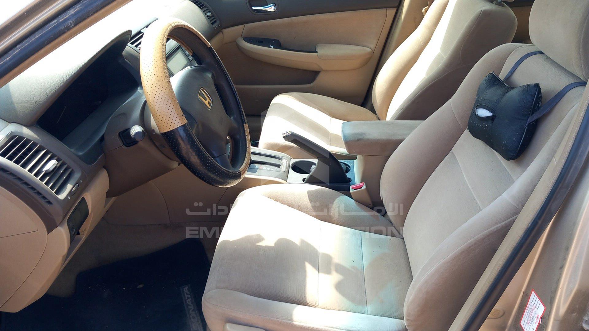 2006 HONDA ACCORD VIN: JHMCM565X6C413230