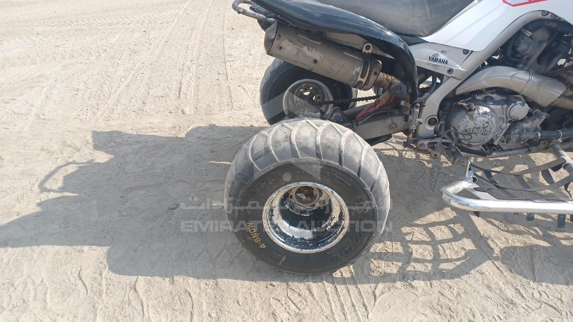 0 YAMAHA --- VIN: 4D32816L00