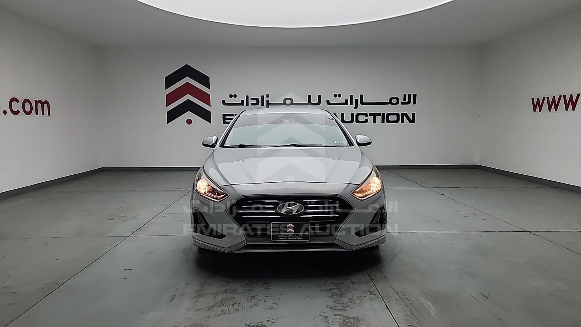 2018 HYUNDAI SONATA VIN: 5NPE24AF5JH680881