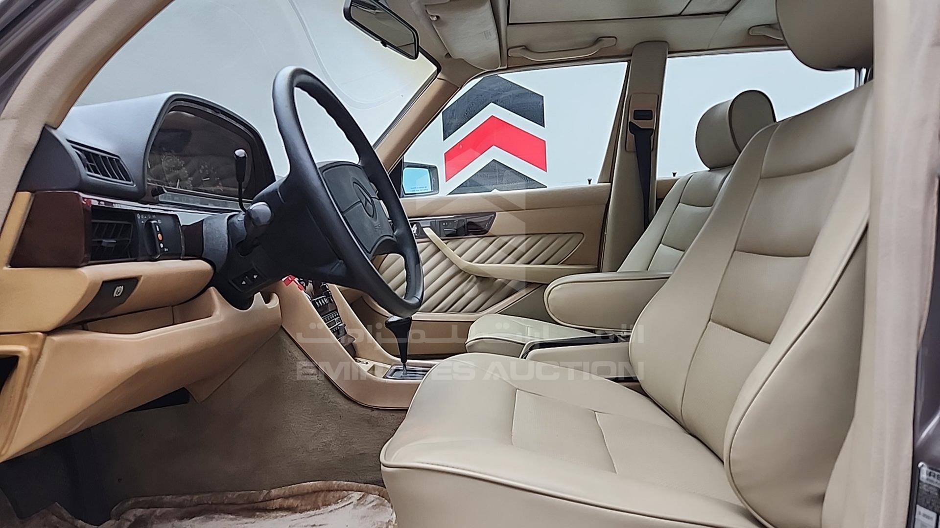 1991 MERCEDES SEL 560 VIN: WDBCA39E1MA592260