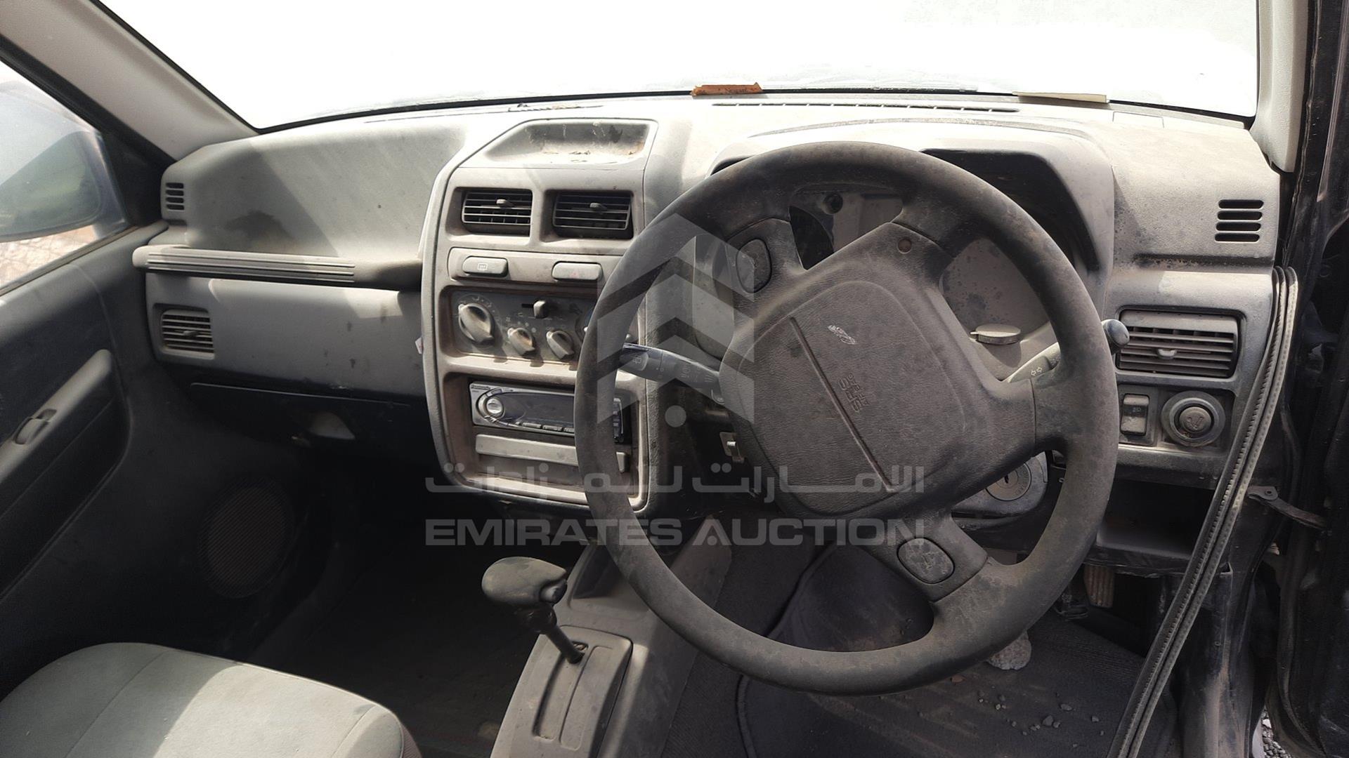 0 MITSUBISHI --- VIN: H56A5222093