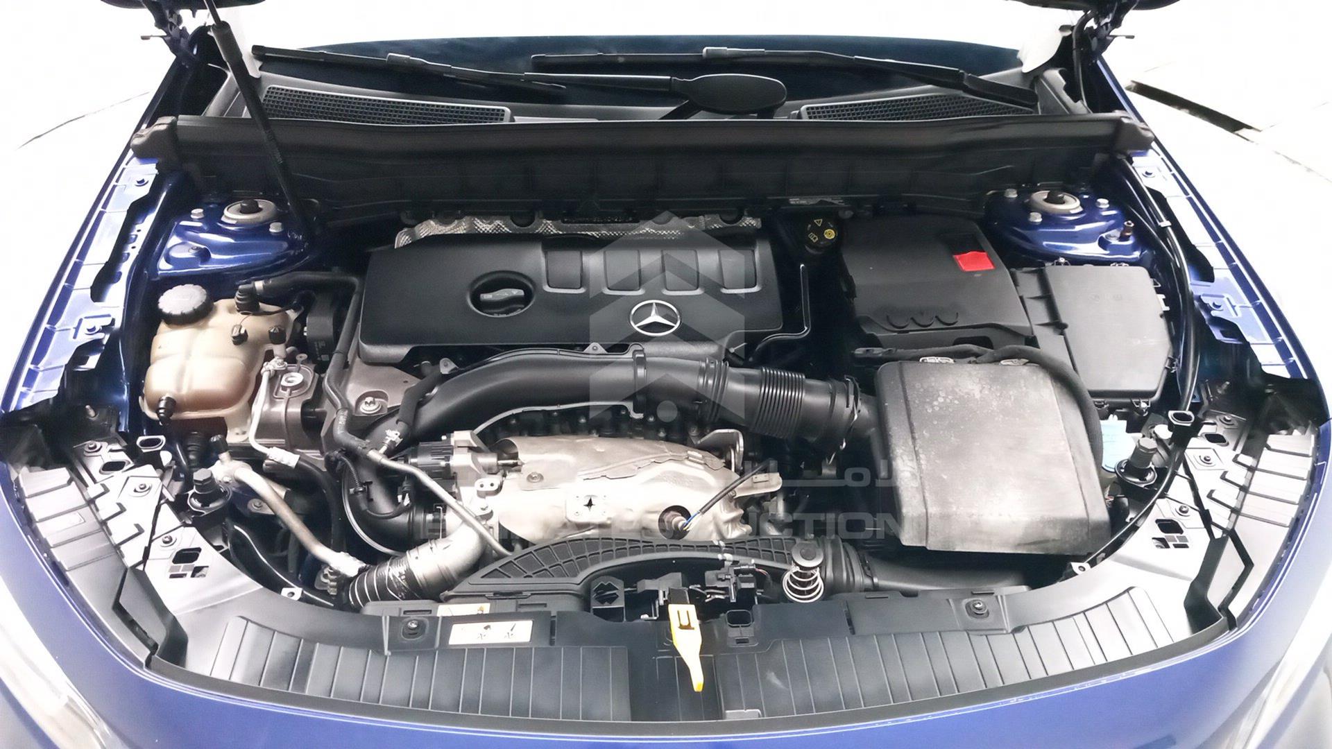 2020 MERCEDES GLB 250 VIN: W1N4M4HB5LW042371