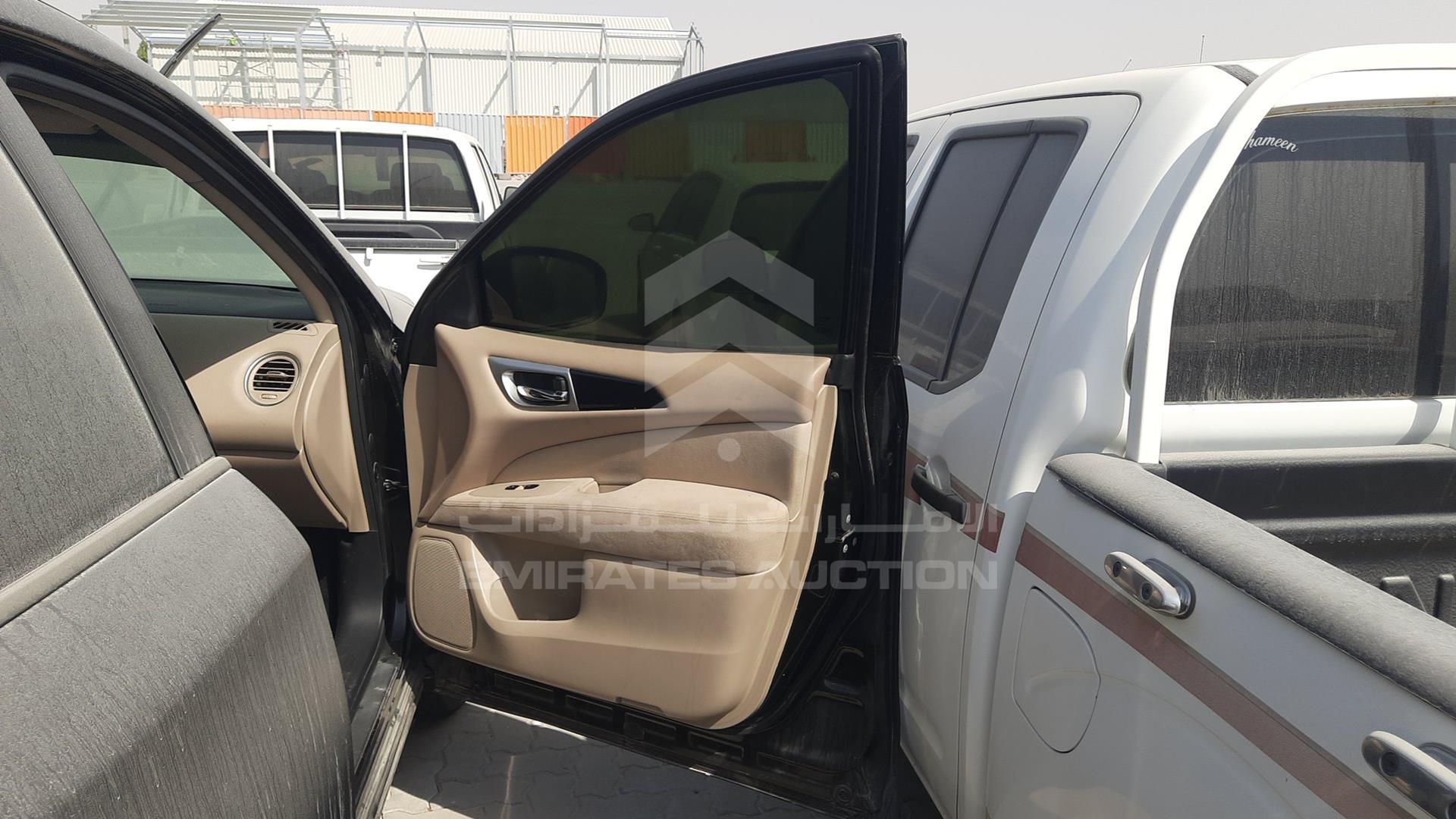 2016 NISSAN PATHFINDER VIN: 5N1AR2M51GC648432