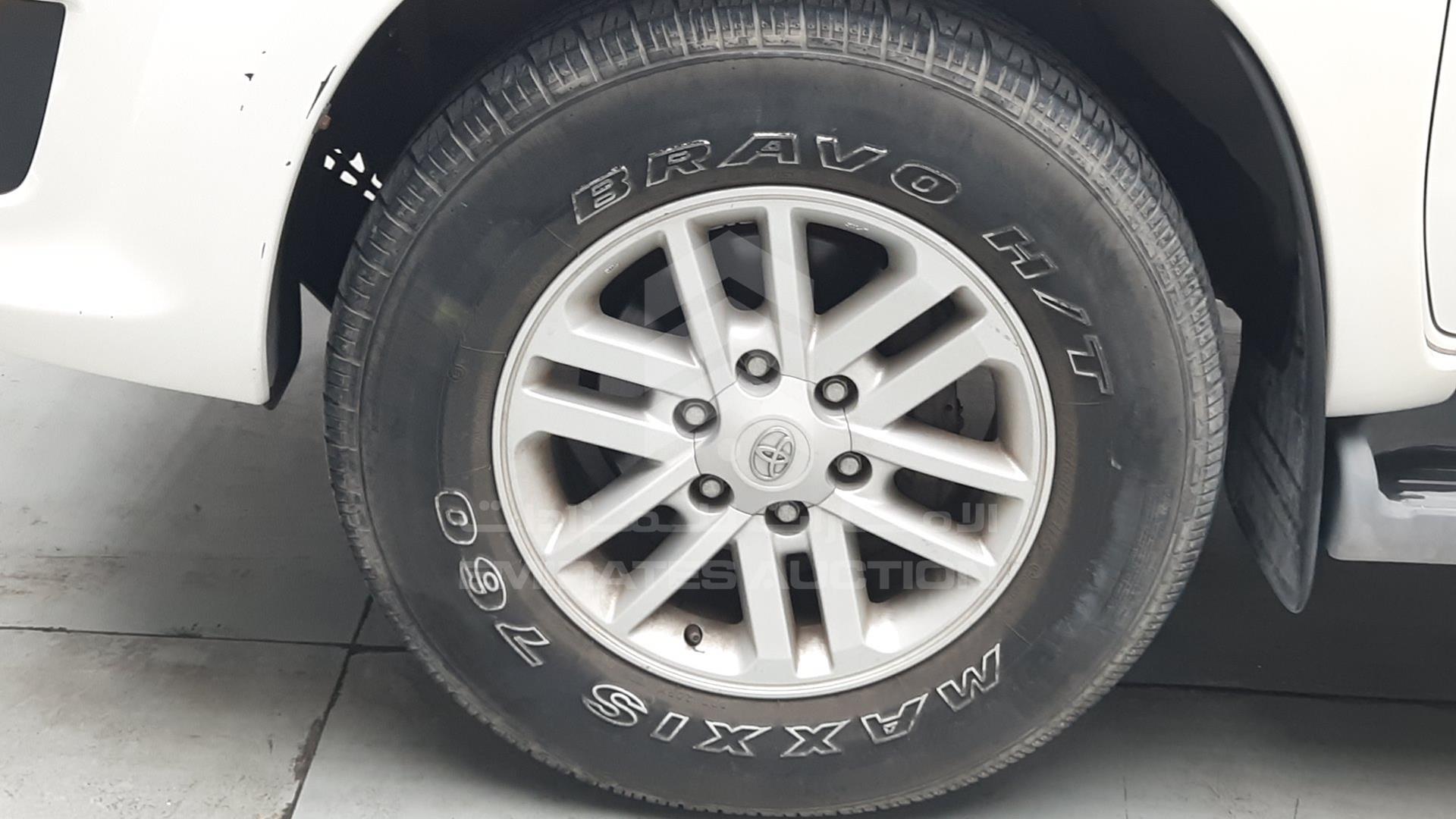 2013 TOYOTA FORTUNER VIN: MHFYX59G3D8037695