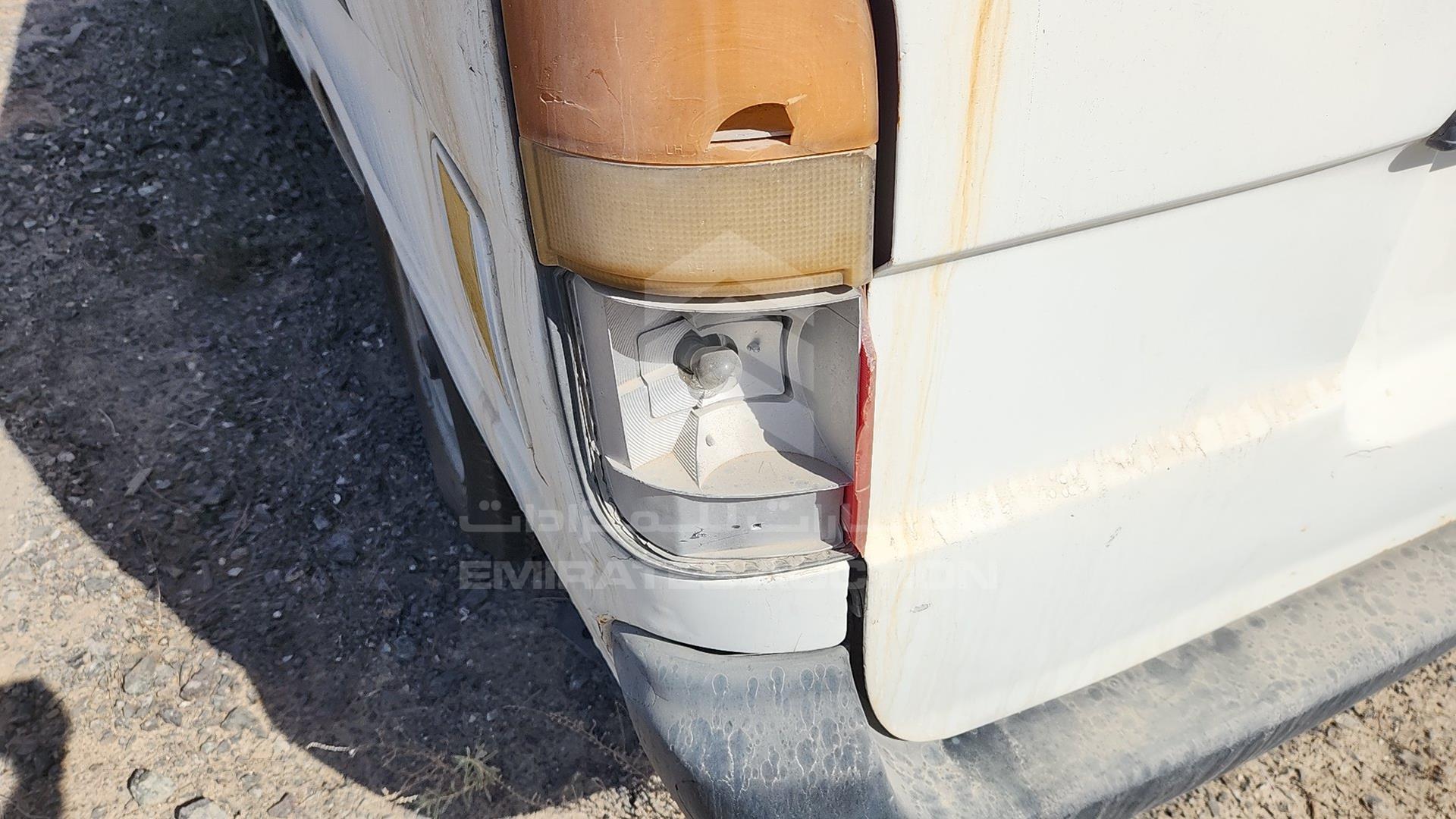 2000 TOYOTA HIACE VIN: JT4ZA1191Y0035729