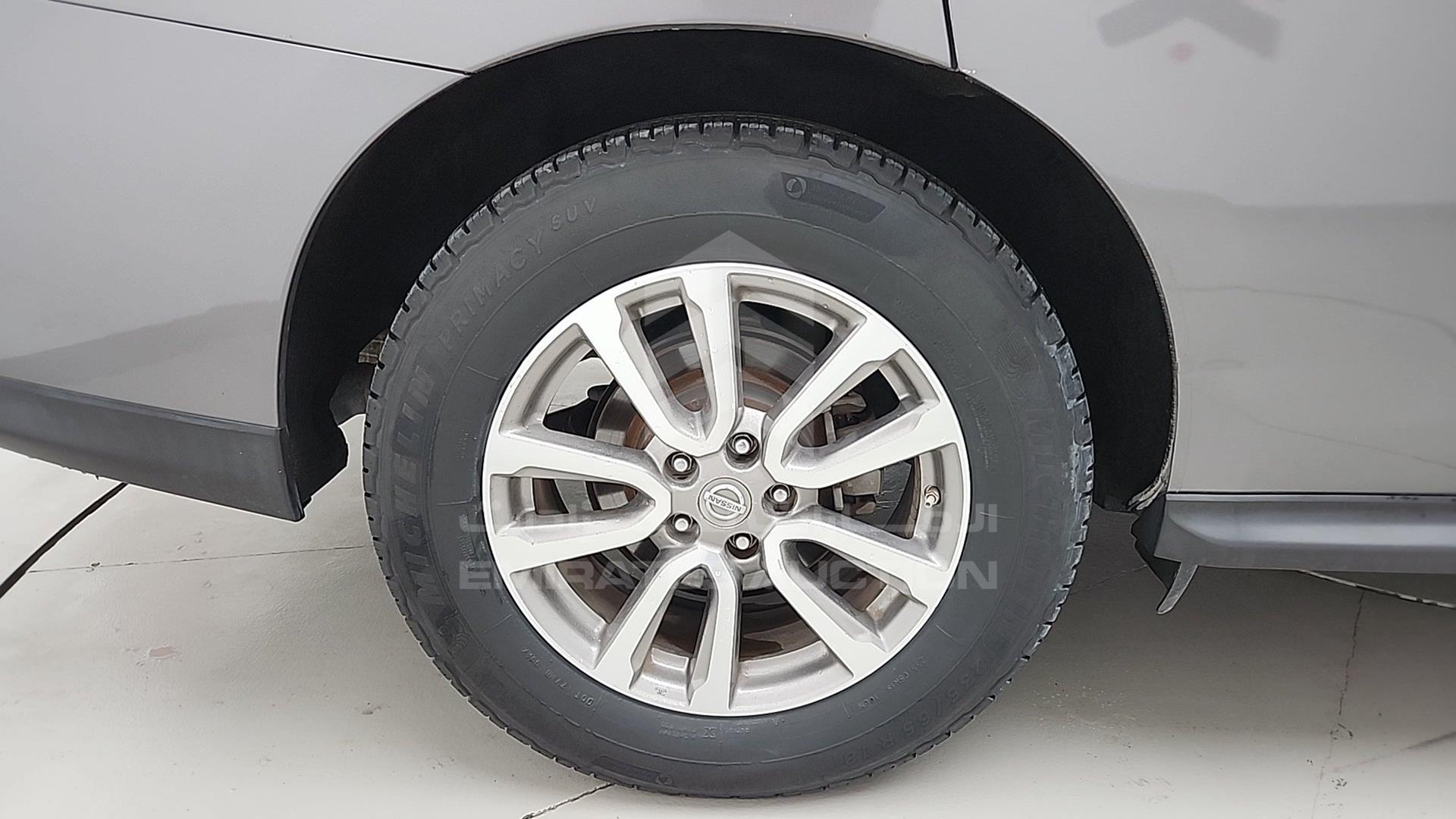 2015 NISSAN PATHFINDER VIN: 5N1AR2M54FC704037