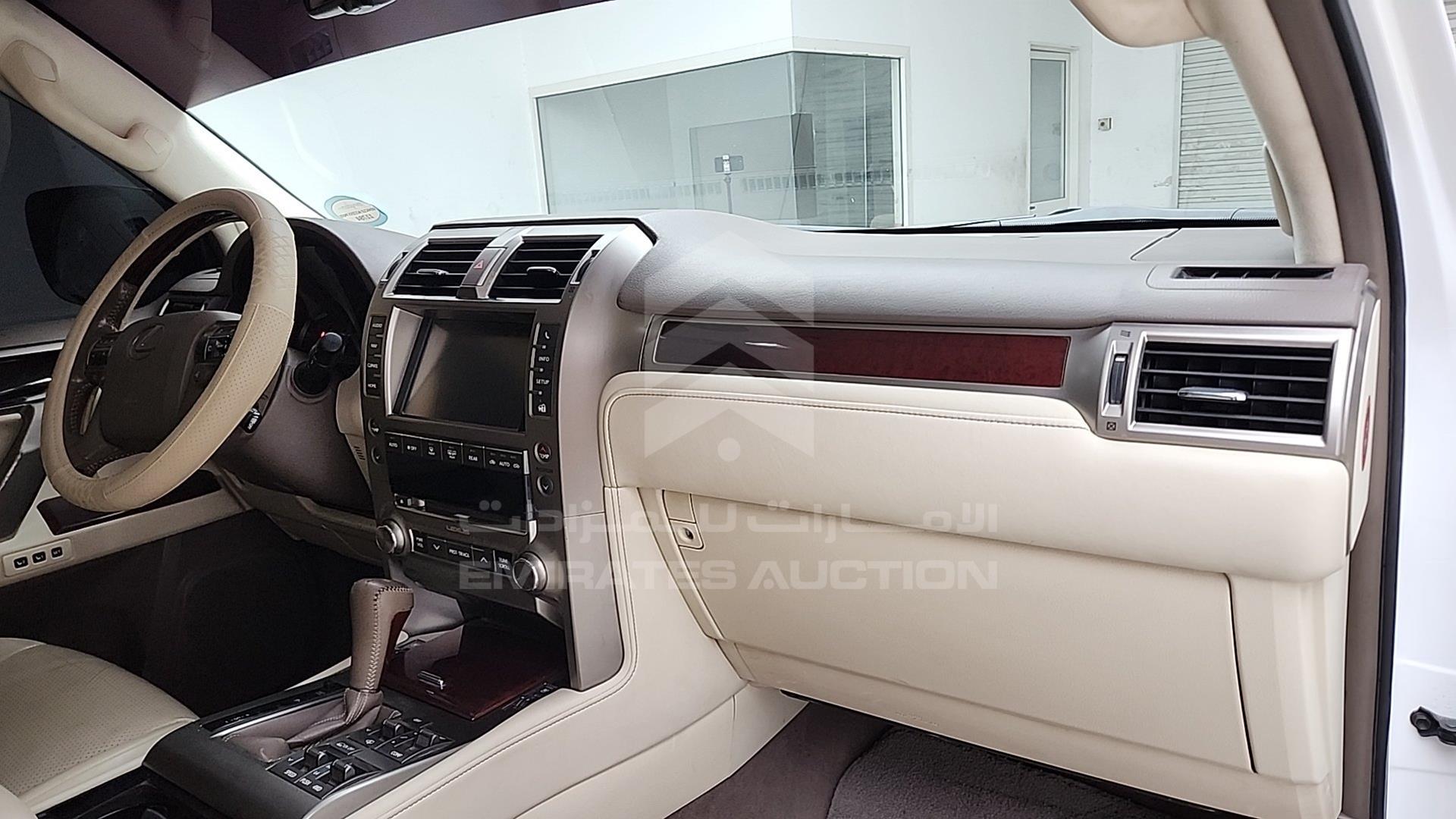 2017 LEXUS GX 460 VIN: JTJJM7FX0H5168545