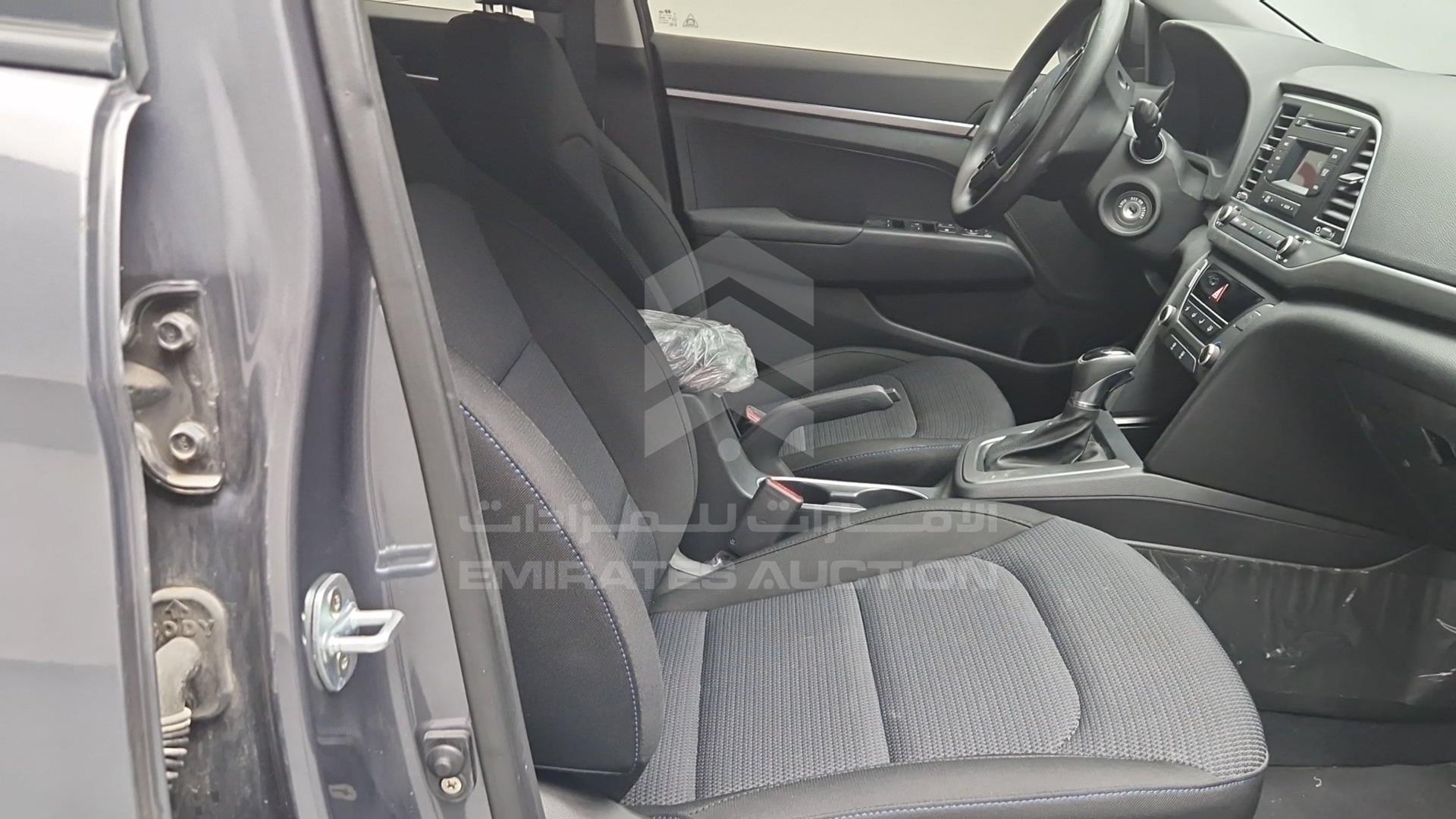2017 HYUNDAI ELANTRA VIN: KMHD741FXHU202688
