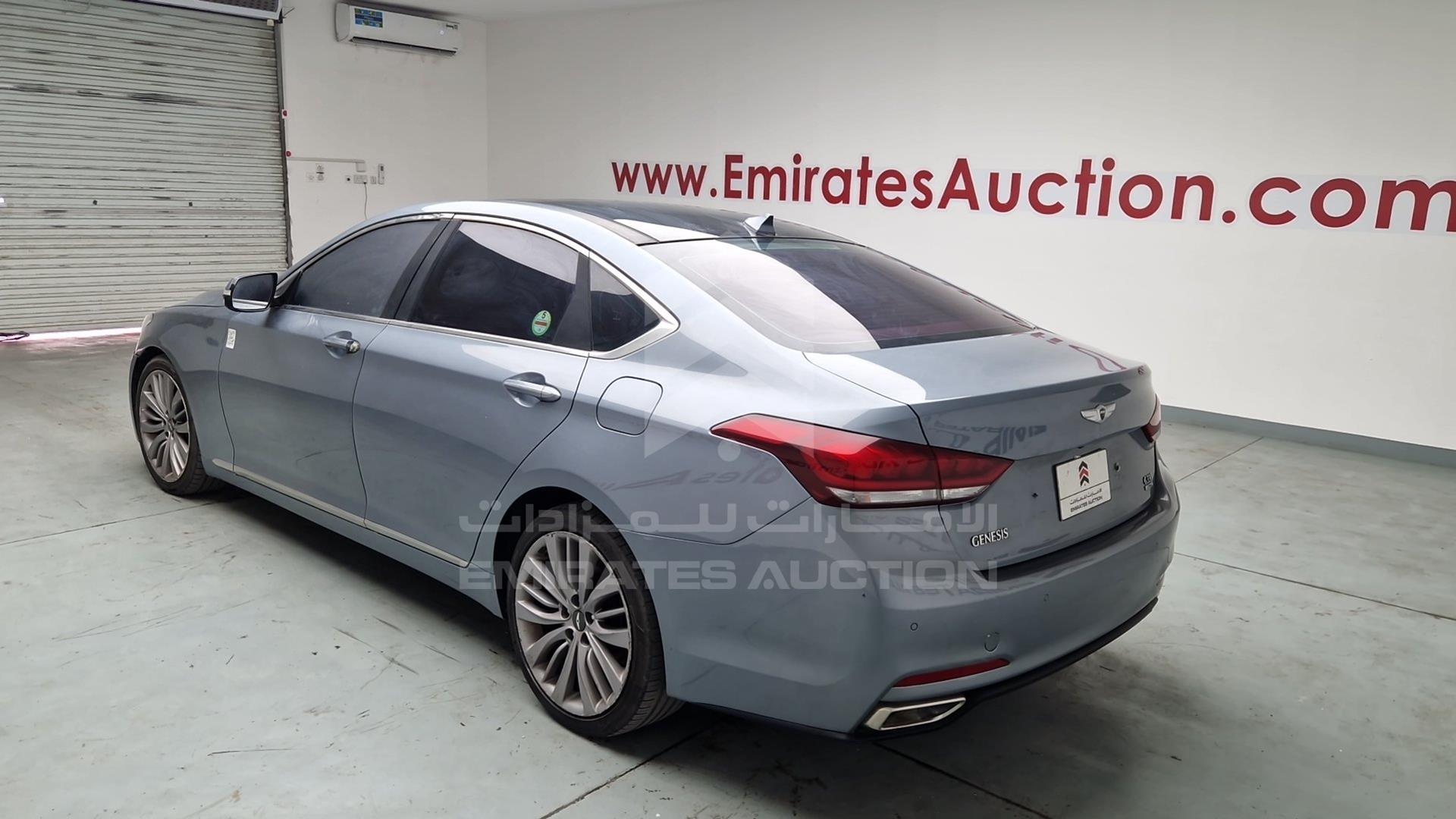 2016 HYUNDAI GENESIS VIN: KMHGM41DDGU126104