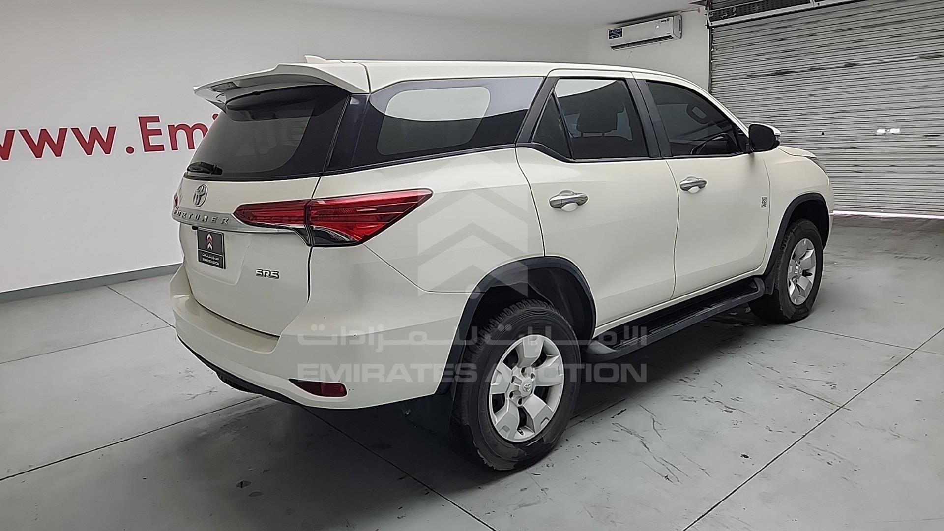 2019 TOYOTA FORTUNER VIN: MHFDX8FS8K0099890