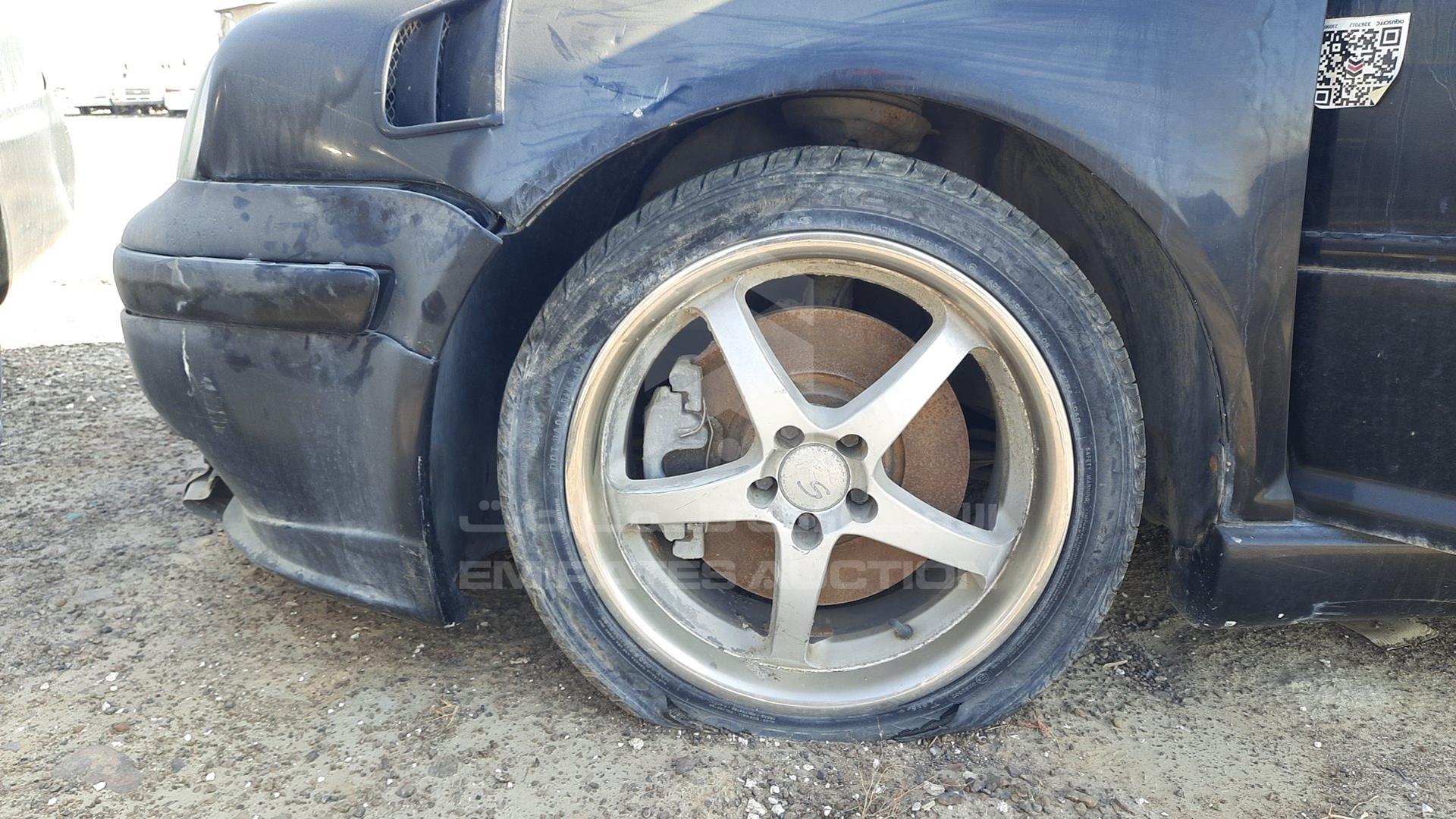2002 VOLKSWAGEN GOLF VIN: WVWZZZ1JZ2W207090