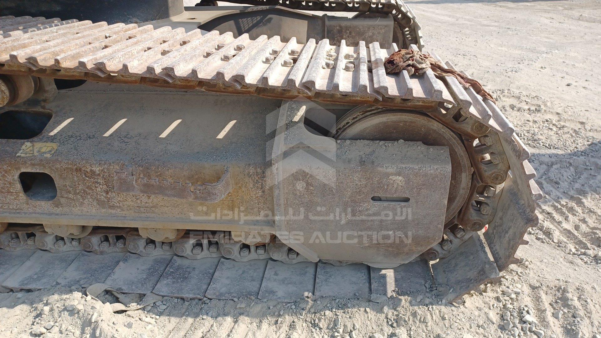 2008 HITACHI EXCAVATOR VIN: HCM1V100A00023381