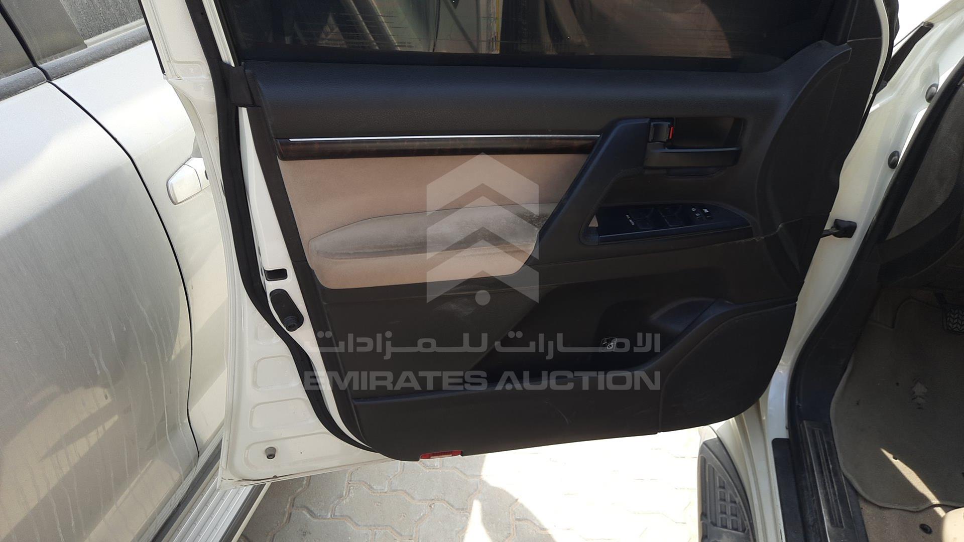 2010 TOYOTA LAND CRUISER VIN: JTMHU09JXA5037502