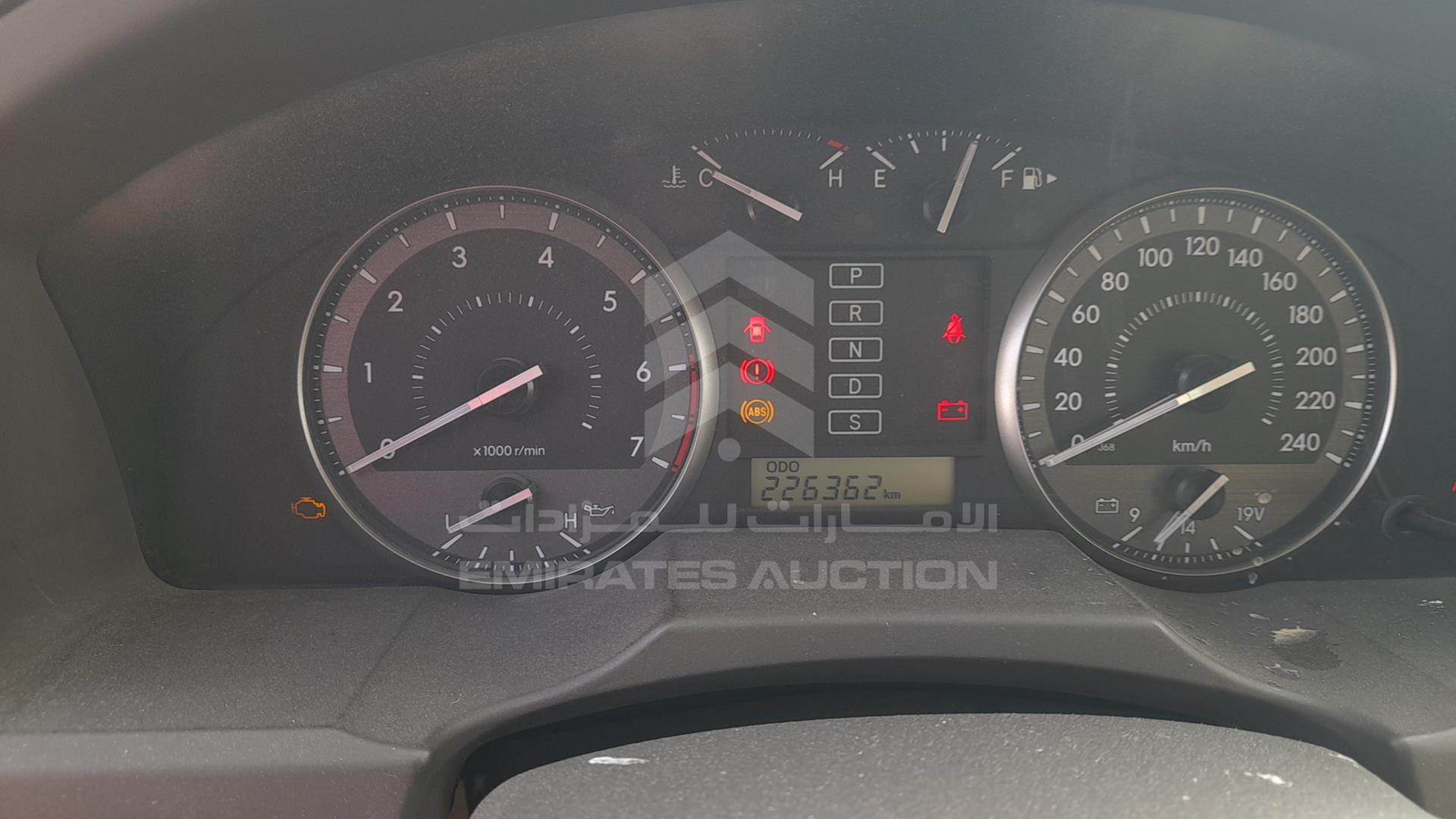 2013 TOYOTA LAND CRUISER VIN: JTMDU09J2D5065975