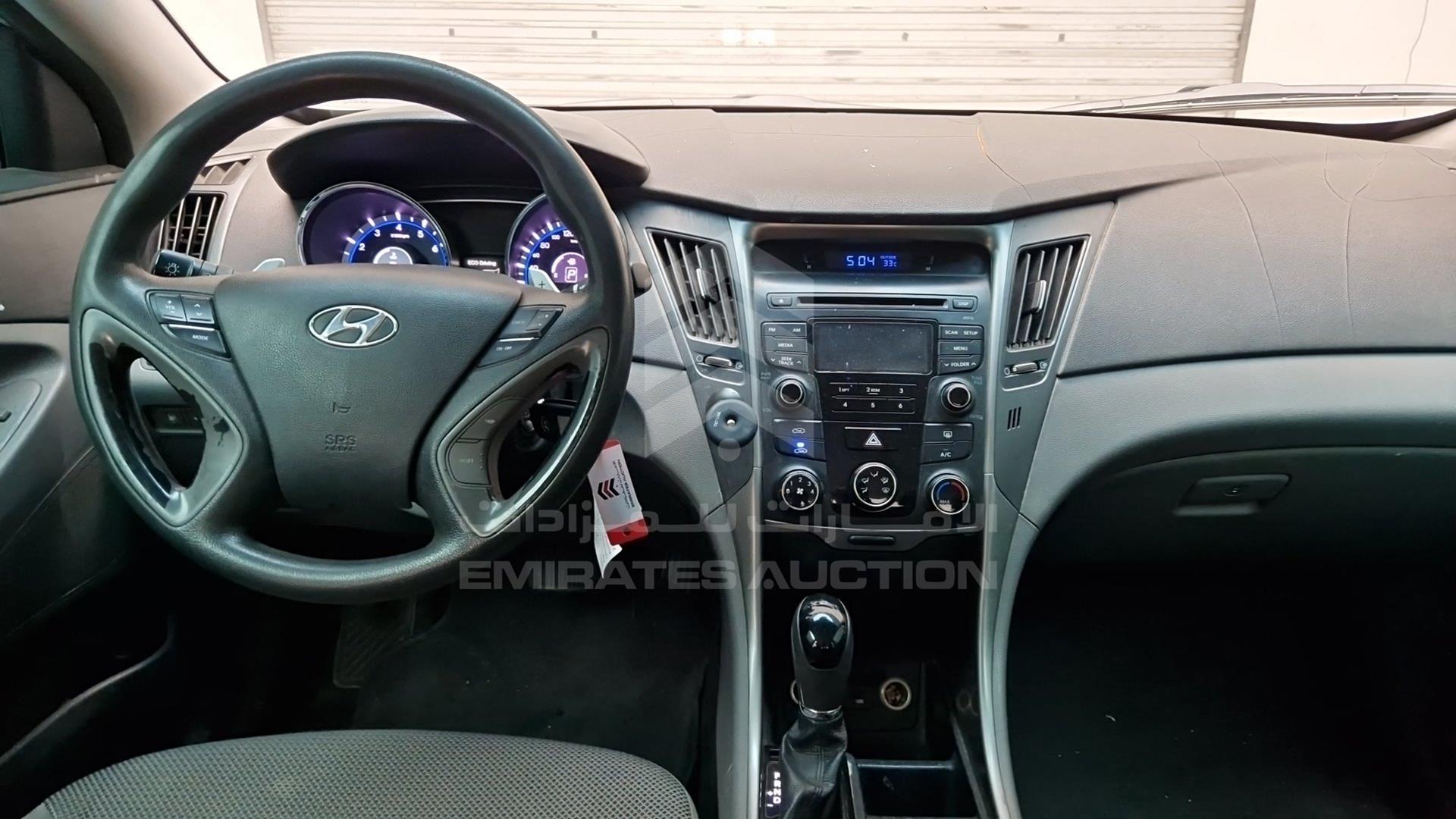 2014 HYUNDAI SONATA VIN: KMHEB41C0EA625057