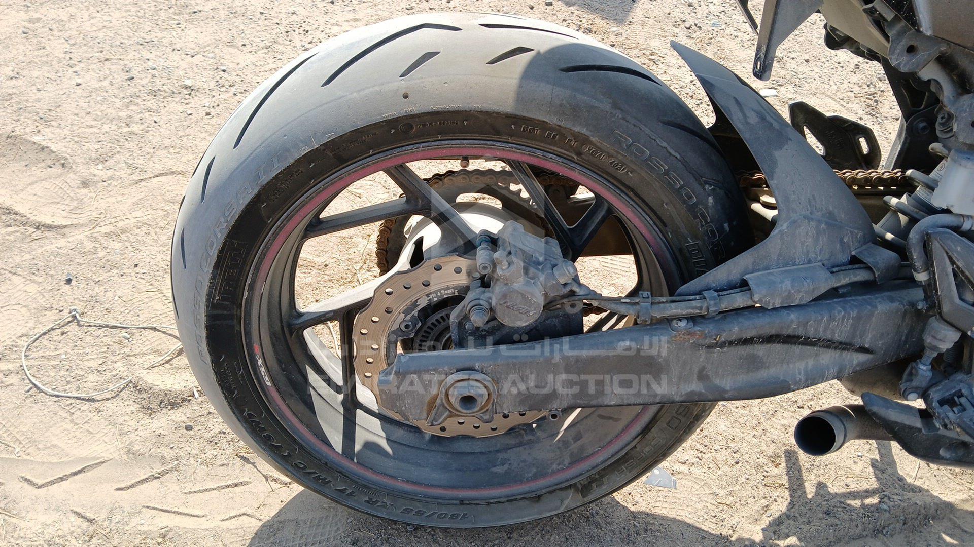 2018 SUZUKI MOTORBIKE VIN: JS1C533B6J210119