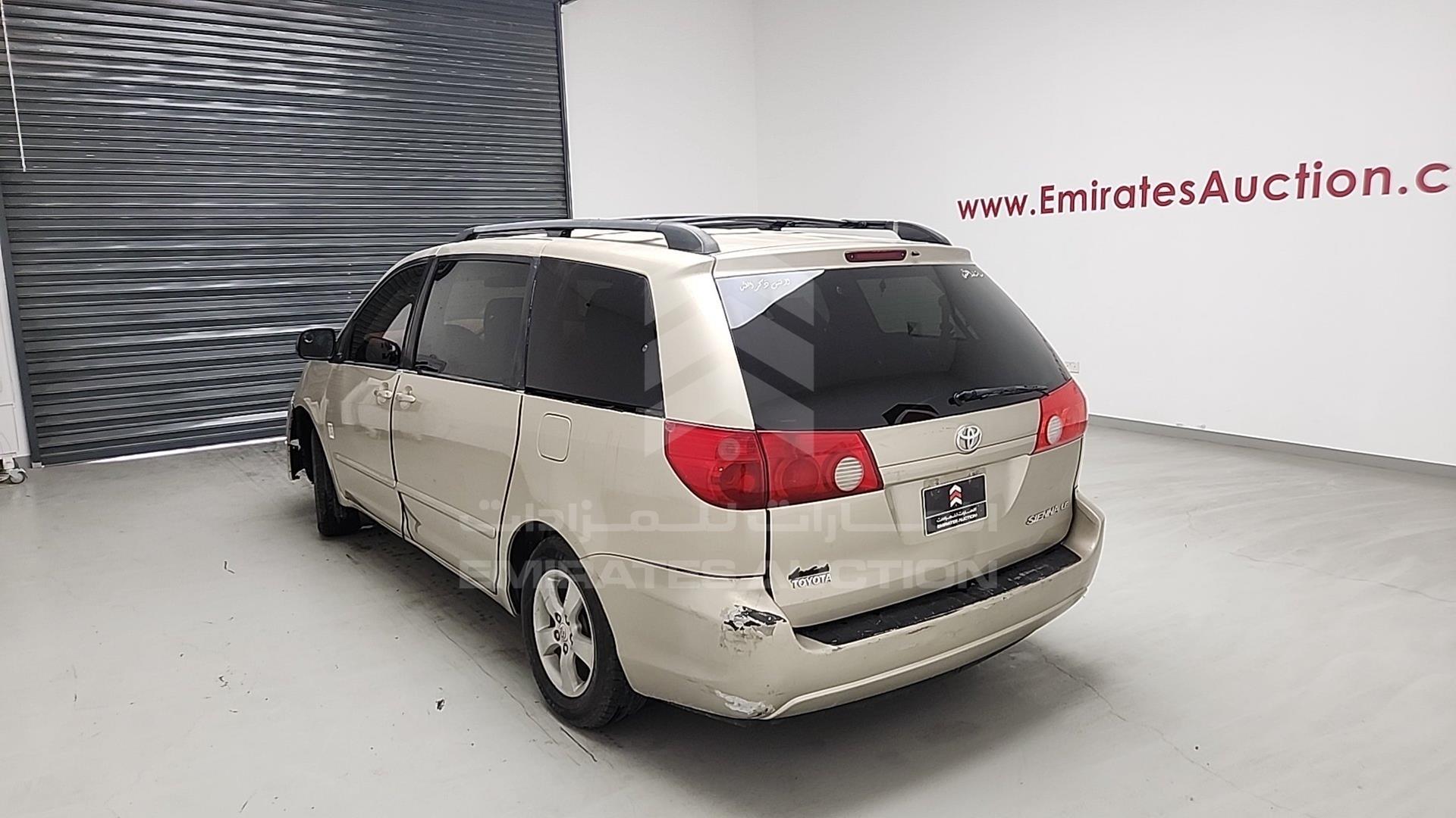 2010 TOYOTA SIENNA VIN: 5TDKK4CC8AS313358