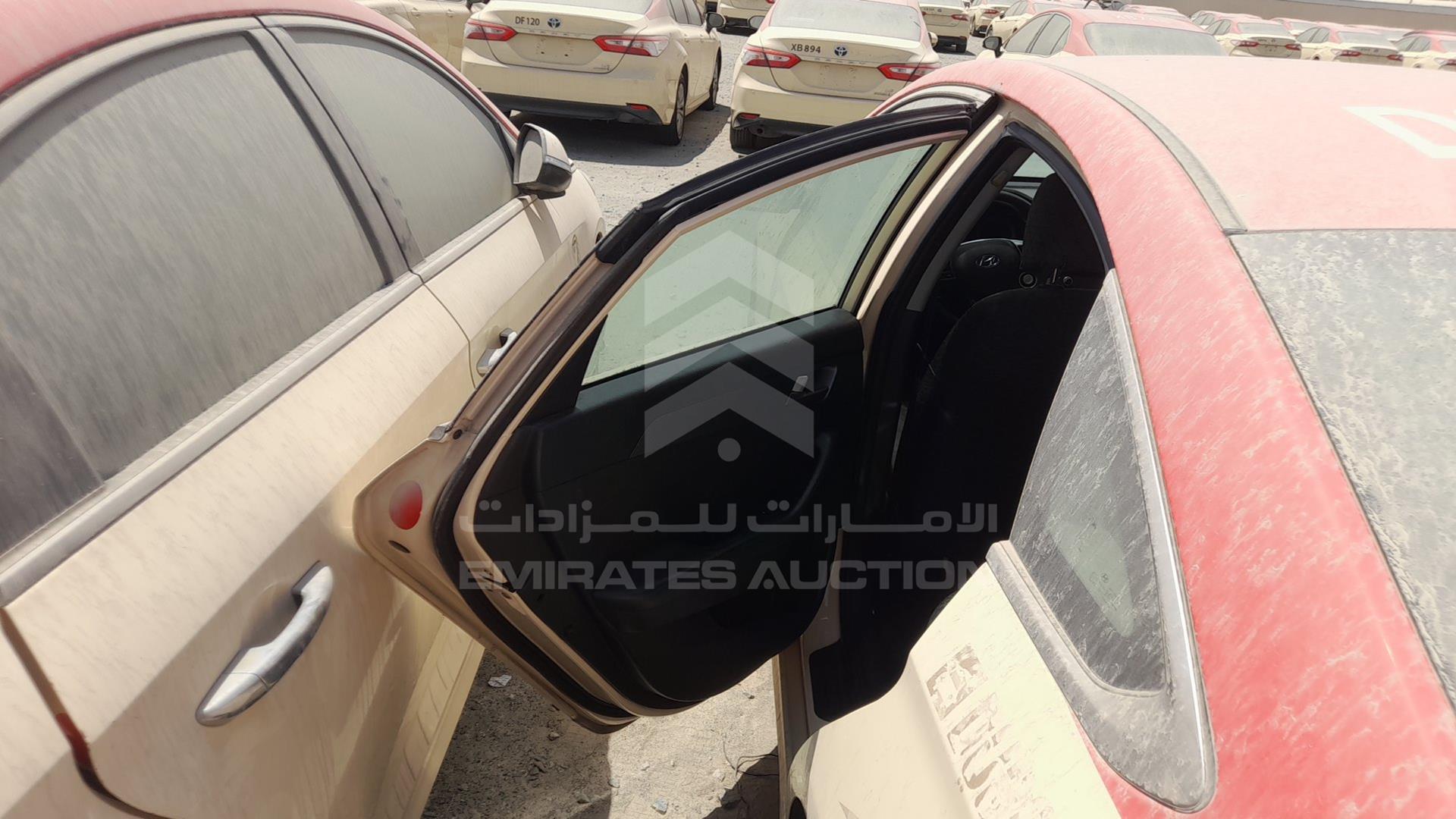 2019 HYUNDAI SONATA VIN: KMHE24134KA092903