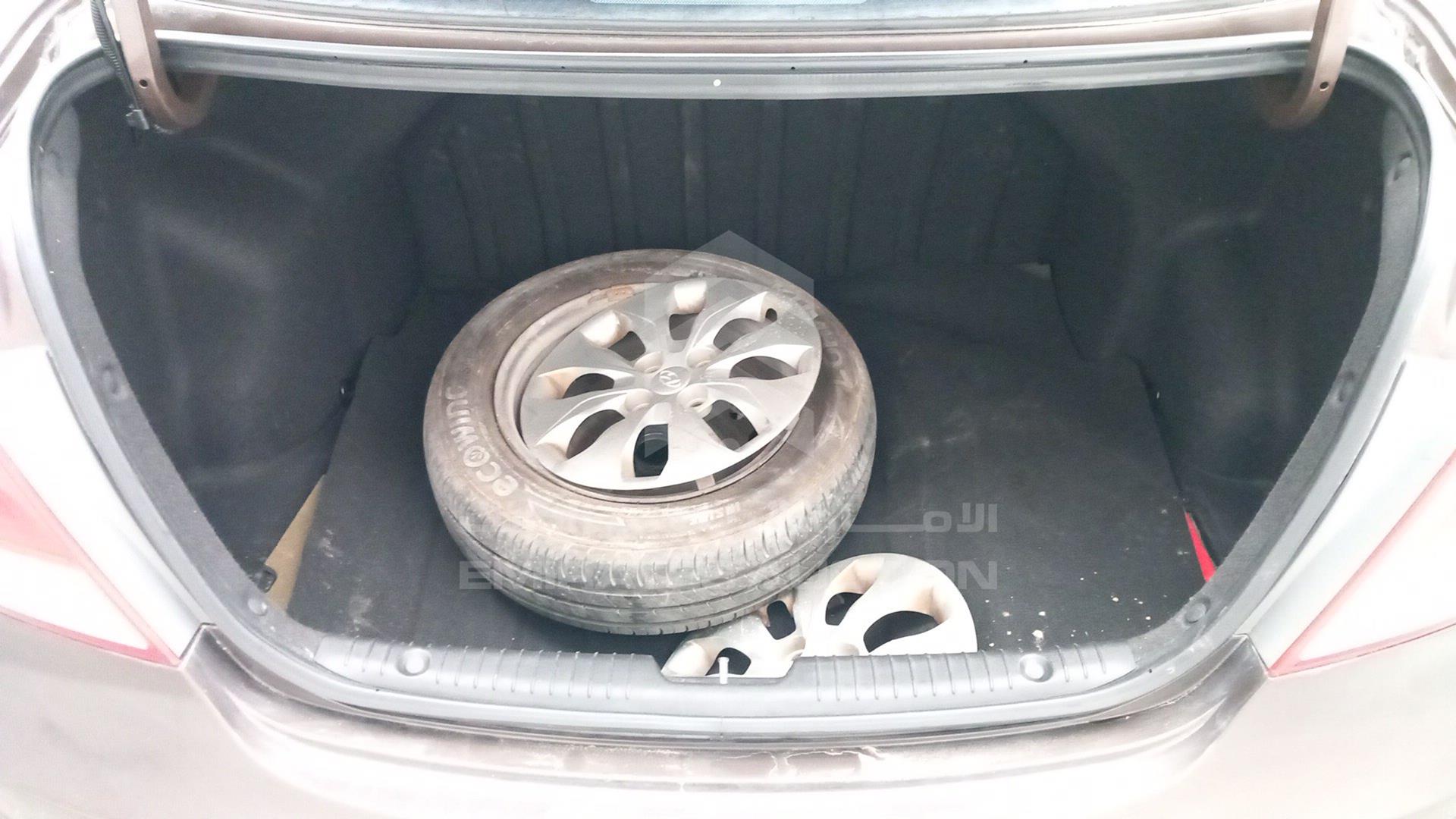 2016 HYUNDAI ACCENT VIN: KMHCT41D1GU909697
