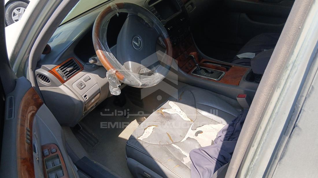2002 Lexus LS 430 - Scrap without document — Front Left Driver Seat View — Photo 12