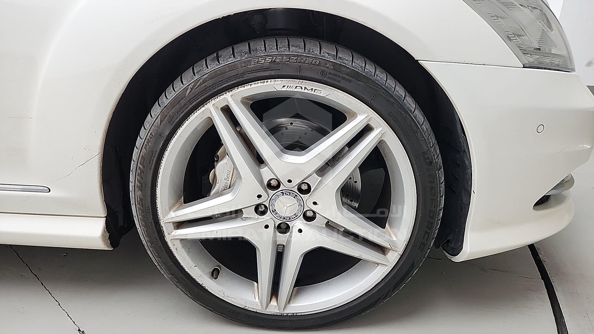2011 MERCEDES S 350 VIN: WDDNG5GB4BA352085