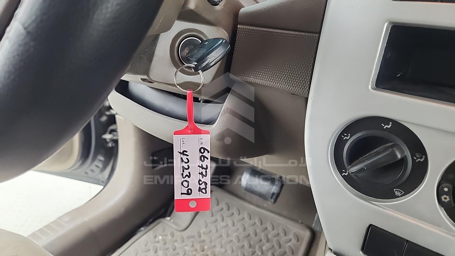 2008 JEEP PATRIOT VIN: 1J8FFF8W38D667758