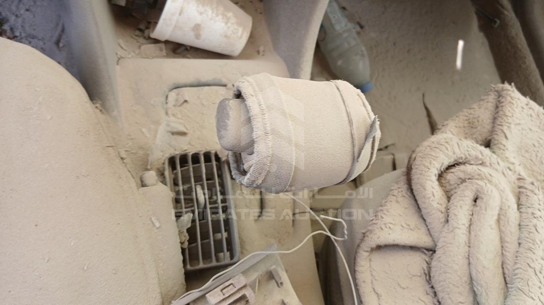 2001 Toyota Camry — Gear View — Photo 17